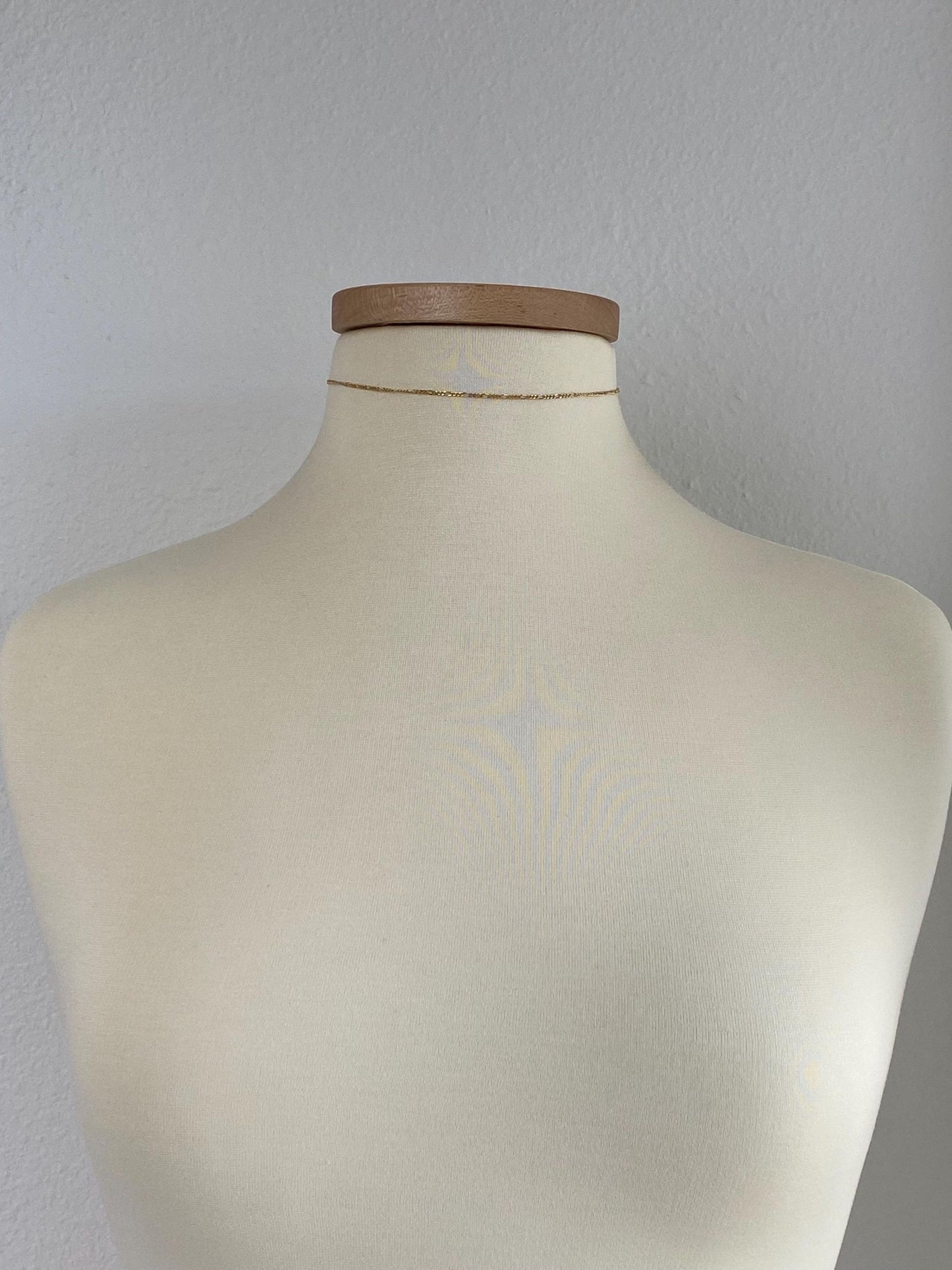 Vintage Solid 14k Yellow Gold Dainty Figaro Chain Necklace - 13.75 inches