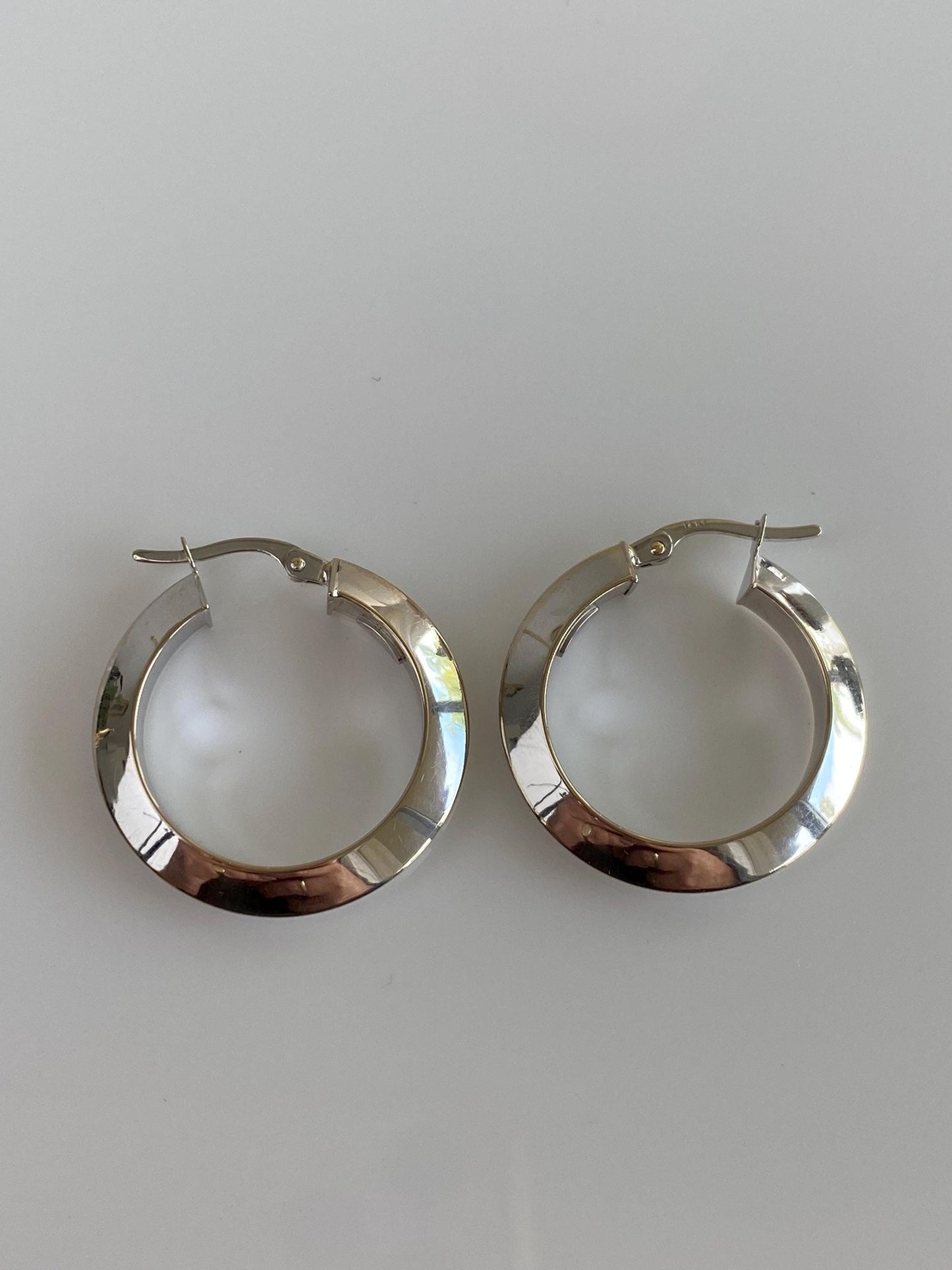 Vintage 14k White Gold Hoop Earrings