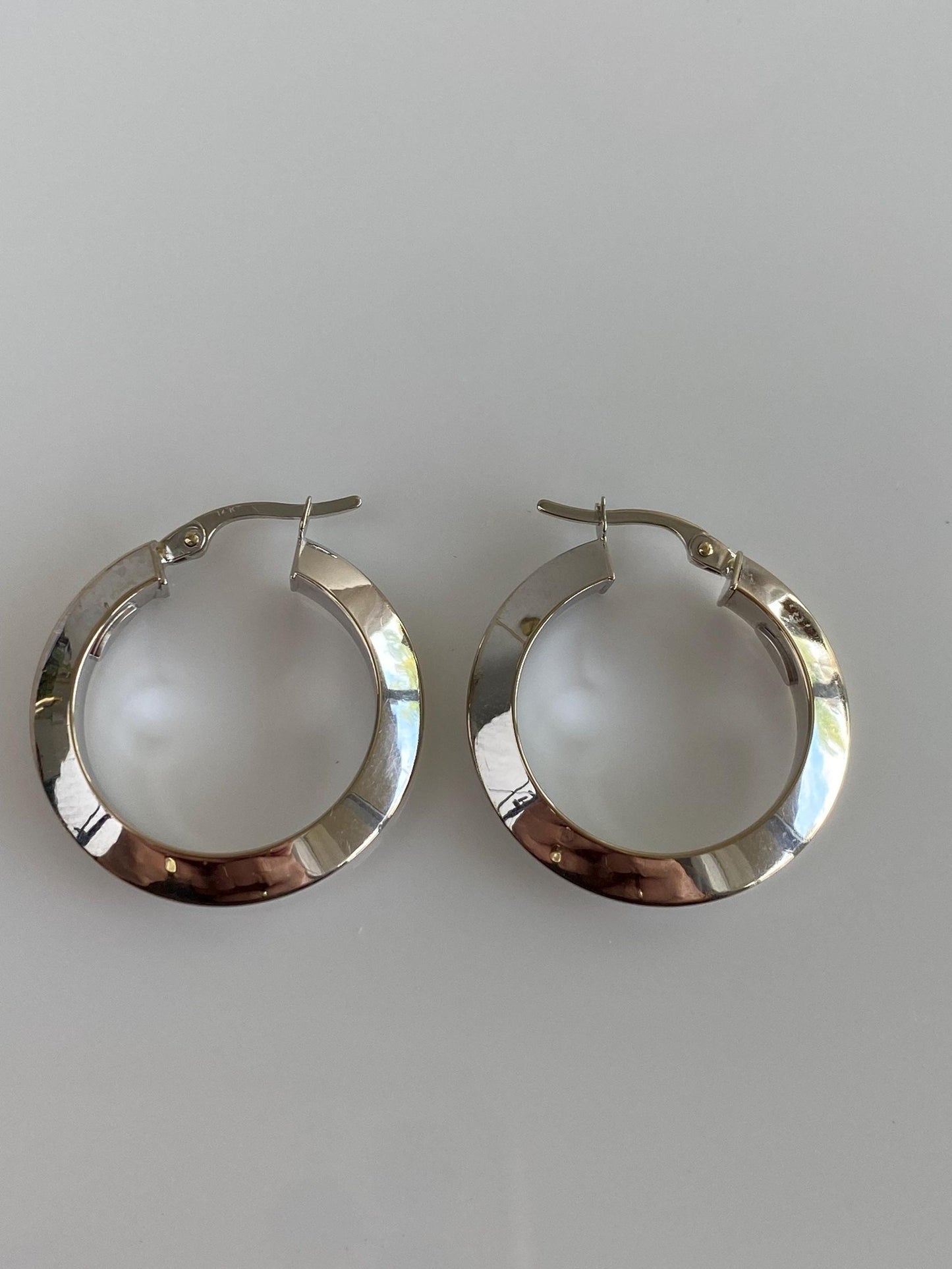 Vintage 14k White Gold Hoop Earrings