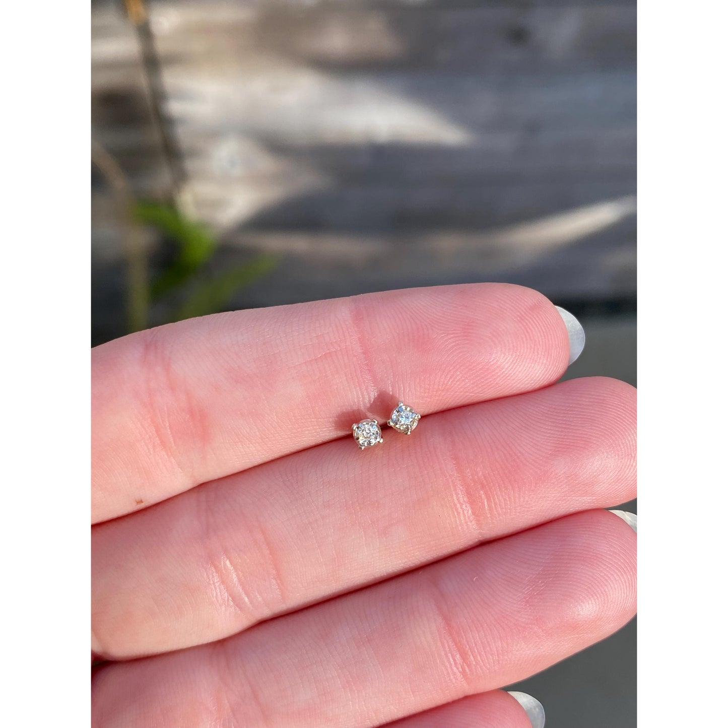 Vintage Solid 14k Yellow Gold Clear Sapphire Stud Earrings