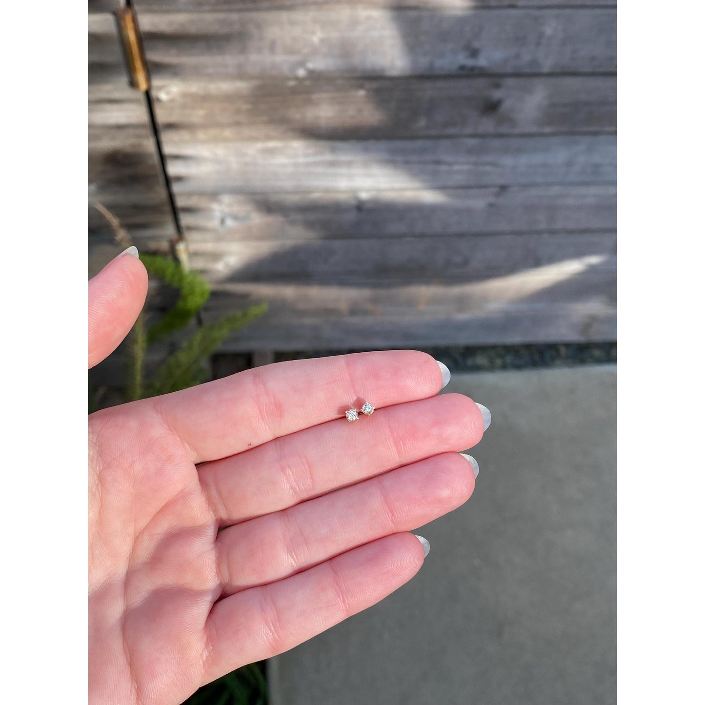 Vintage Solid 14k Yellow Gold Clear Sapphire Stud Earrings