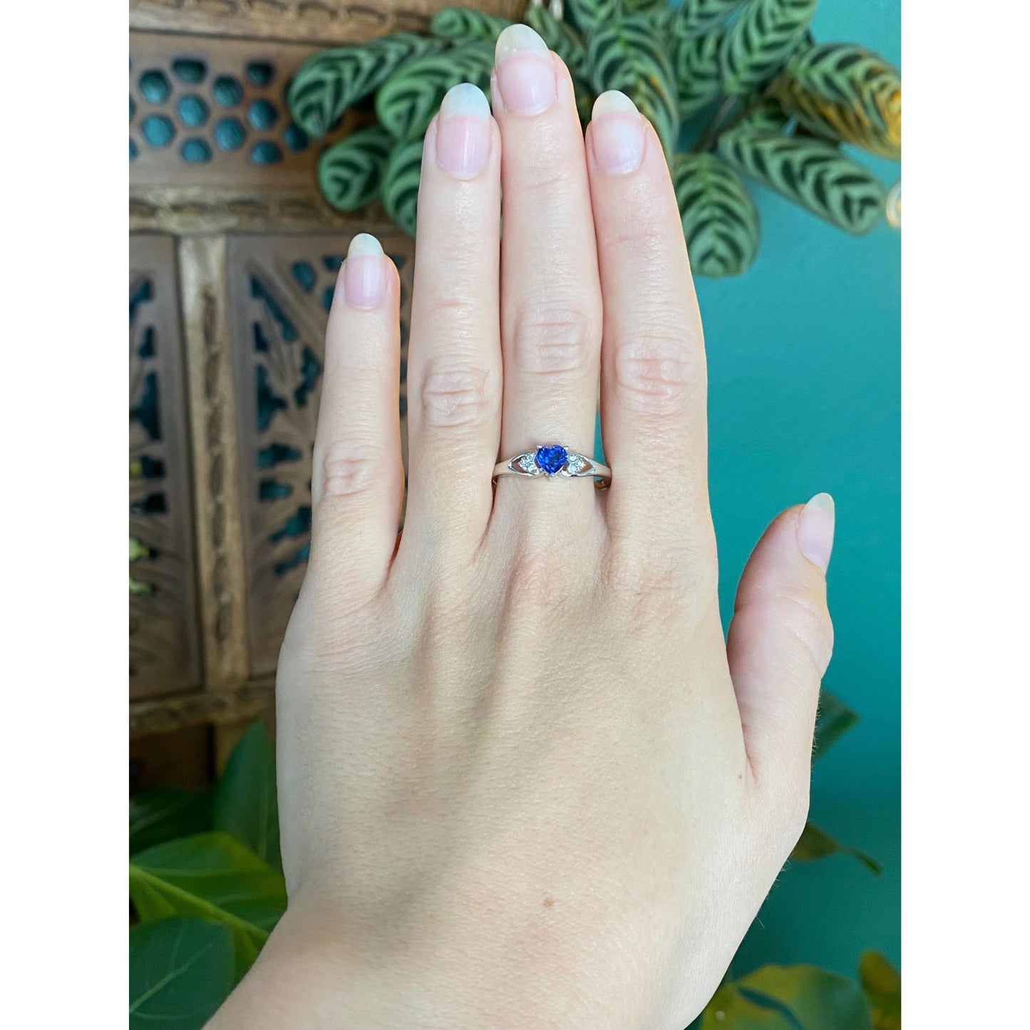 Vintage Solid 10k White Gold Blue Sapphire Heart Clear Cubic Zirconia Ring - Size 10.75