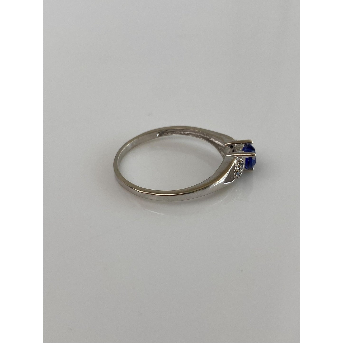 Vintage Solid 10k White Gold Blue Sapphire Heart Clear Cubic Zirconia Ring - Size 10.75