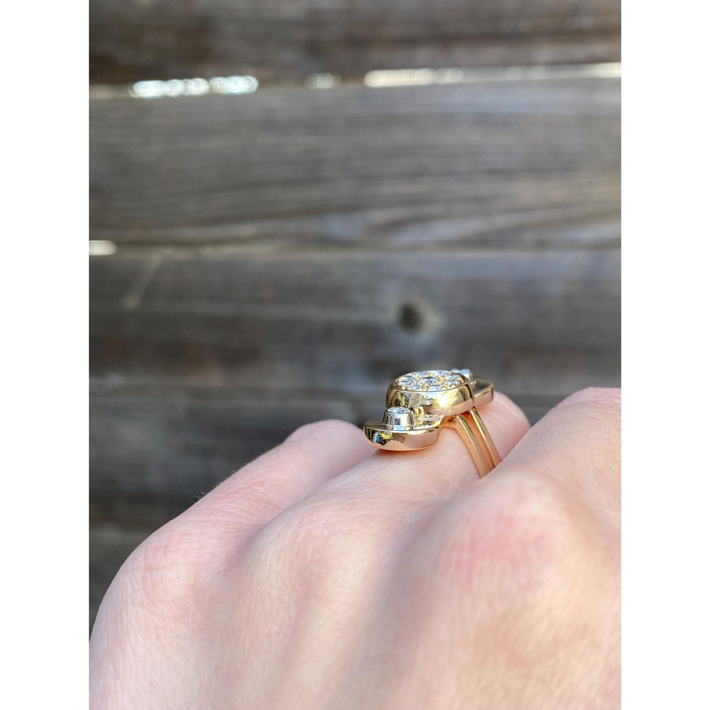 Vintage Solid 14k Yellow Gold Diamond Propeller Shape Ring - Size 4.5