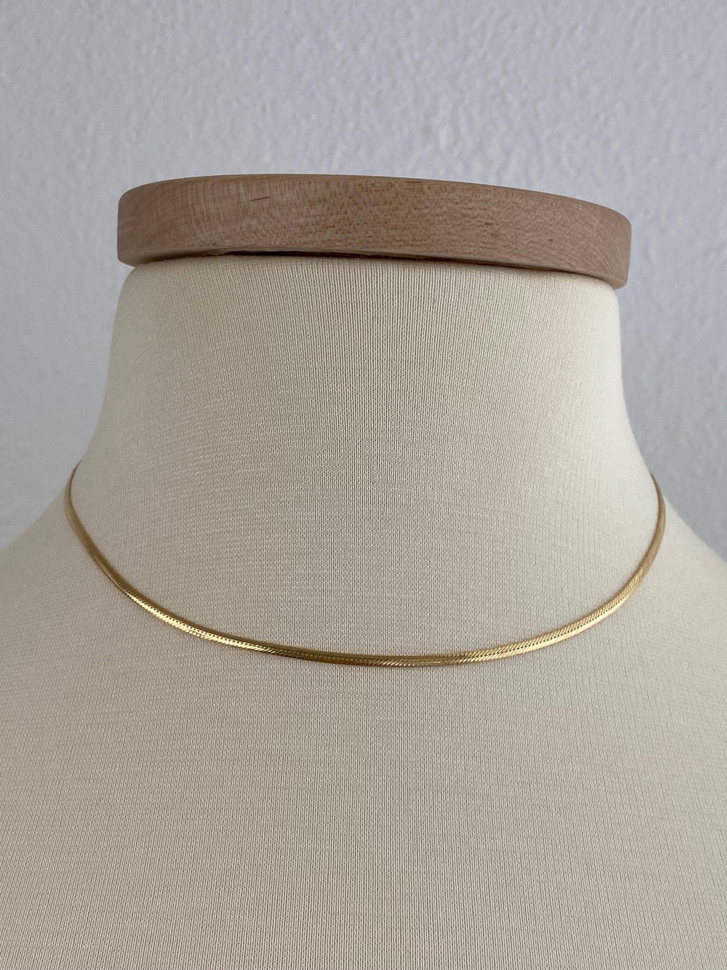 Vintage Solid 14k Yellow Gold Flat Chain Necklace - 16 inches