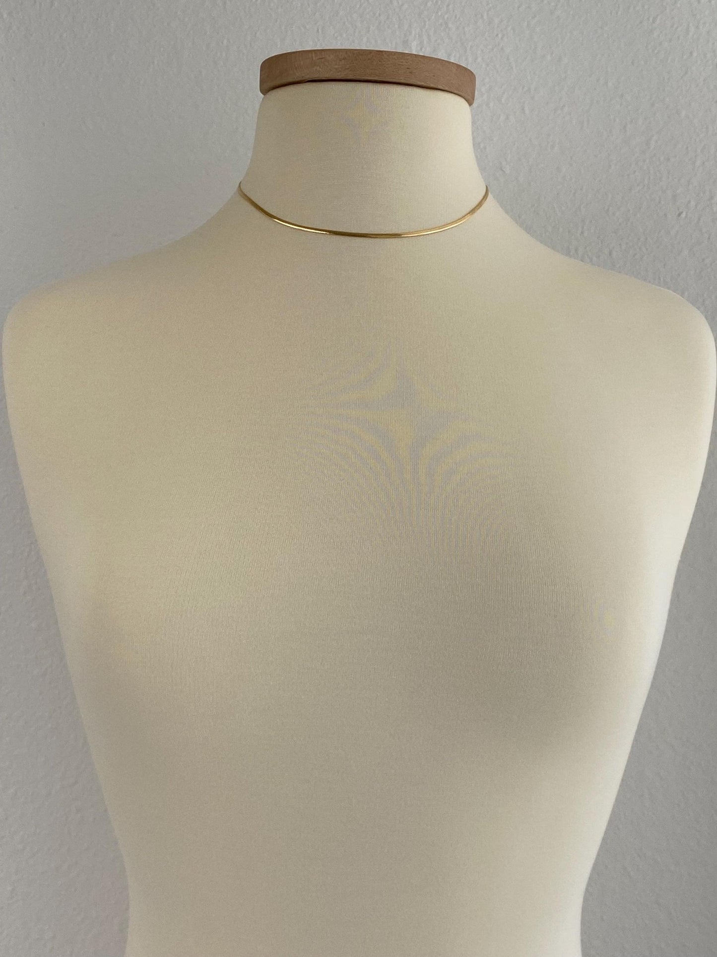 Vintage Solid 14k Yellow Gold Flat Chain Necklace - 16 inches