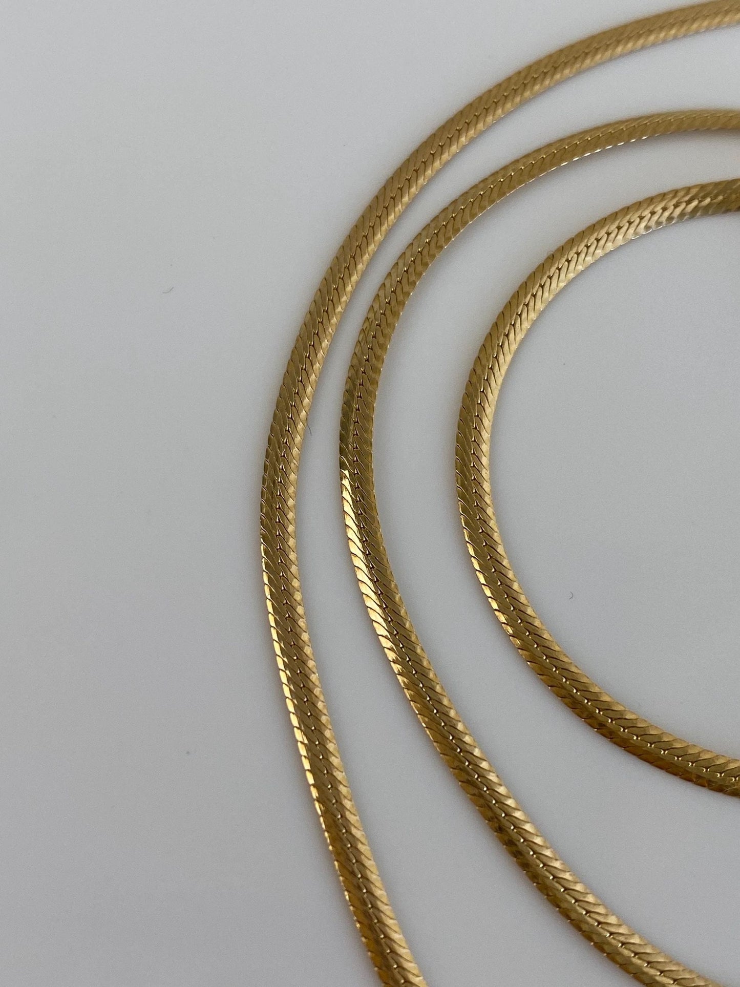 Vintage Solid 14k Yellow Gold Flat Chain Necklace - 16 inches
