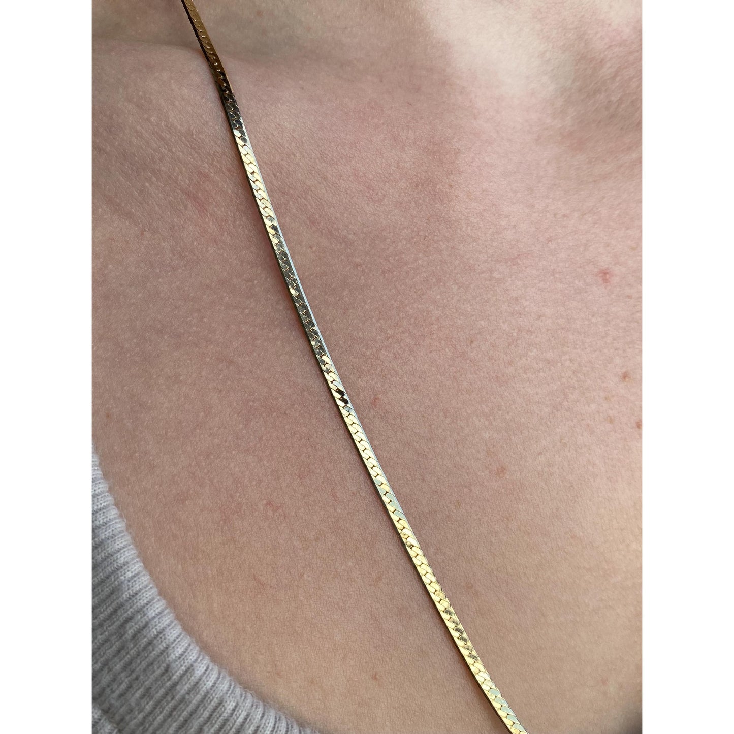 Vintage Solid 14k Yellow Gold Herringbone Chain Necklace - 24.25 inches