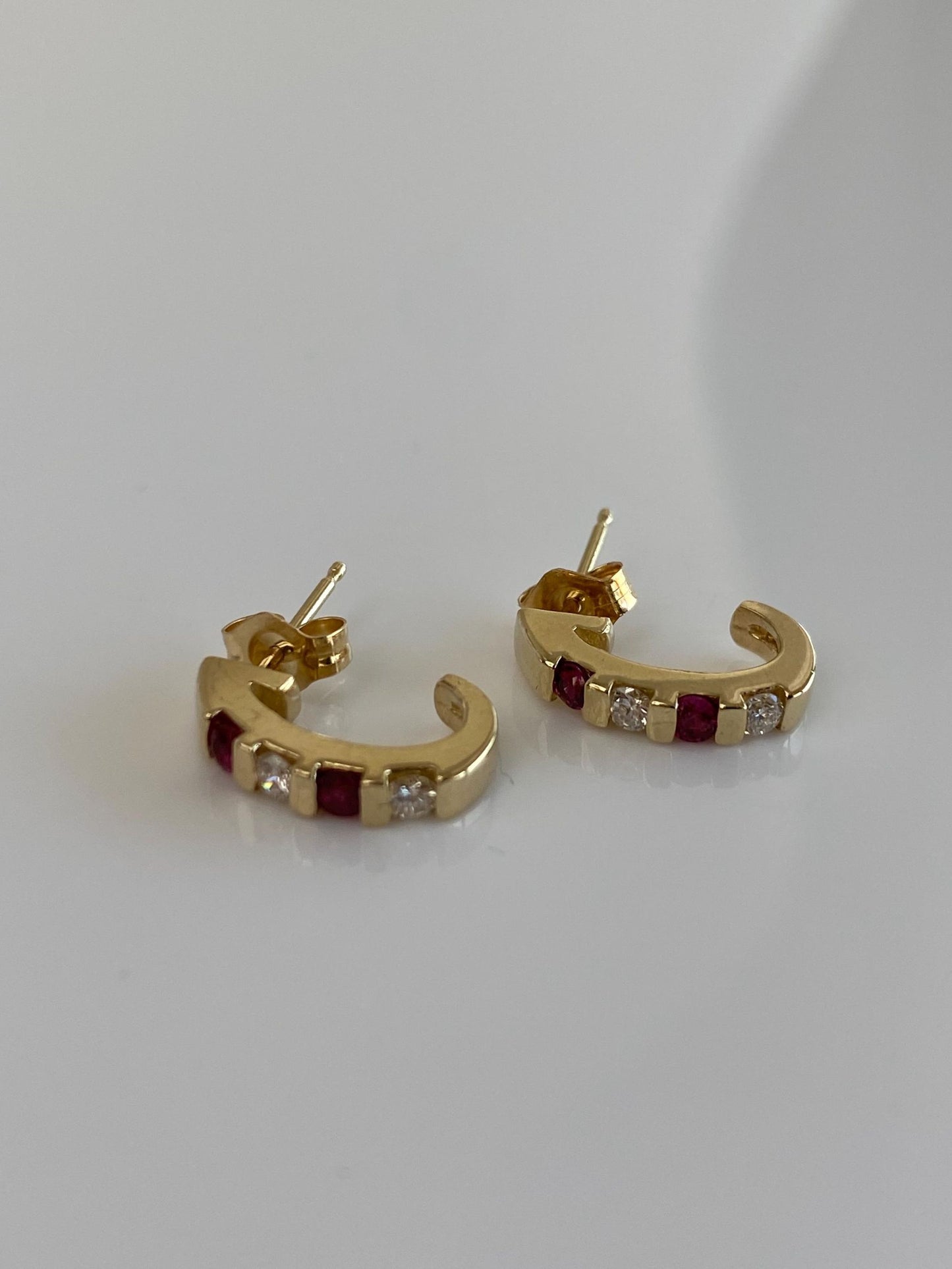Vintage Solid 14k Yellow Gold Ruby Diamond Drop Earrings