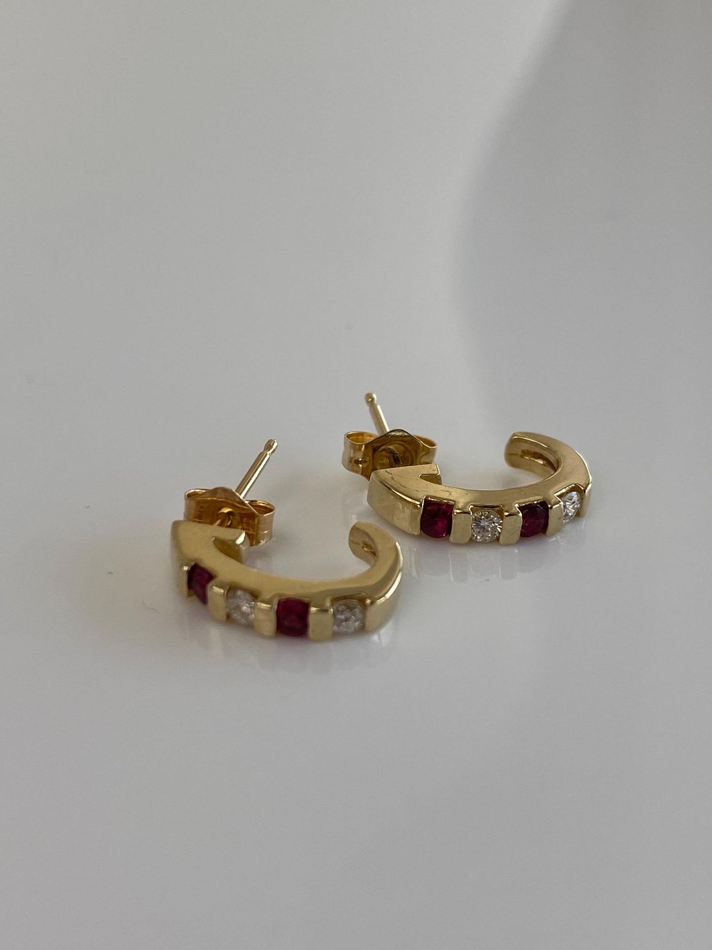 Vintage Solid 14k Yellow Gold Ruby Diamond Drop Earrings