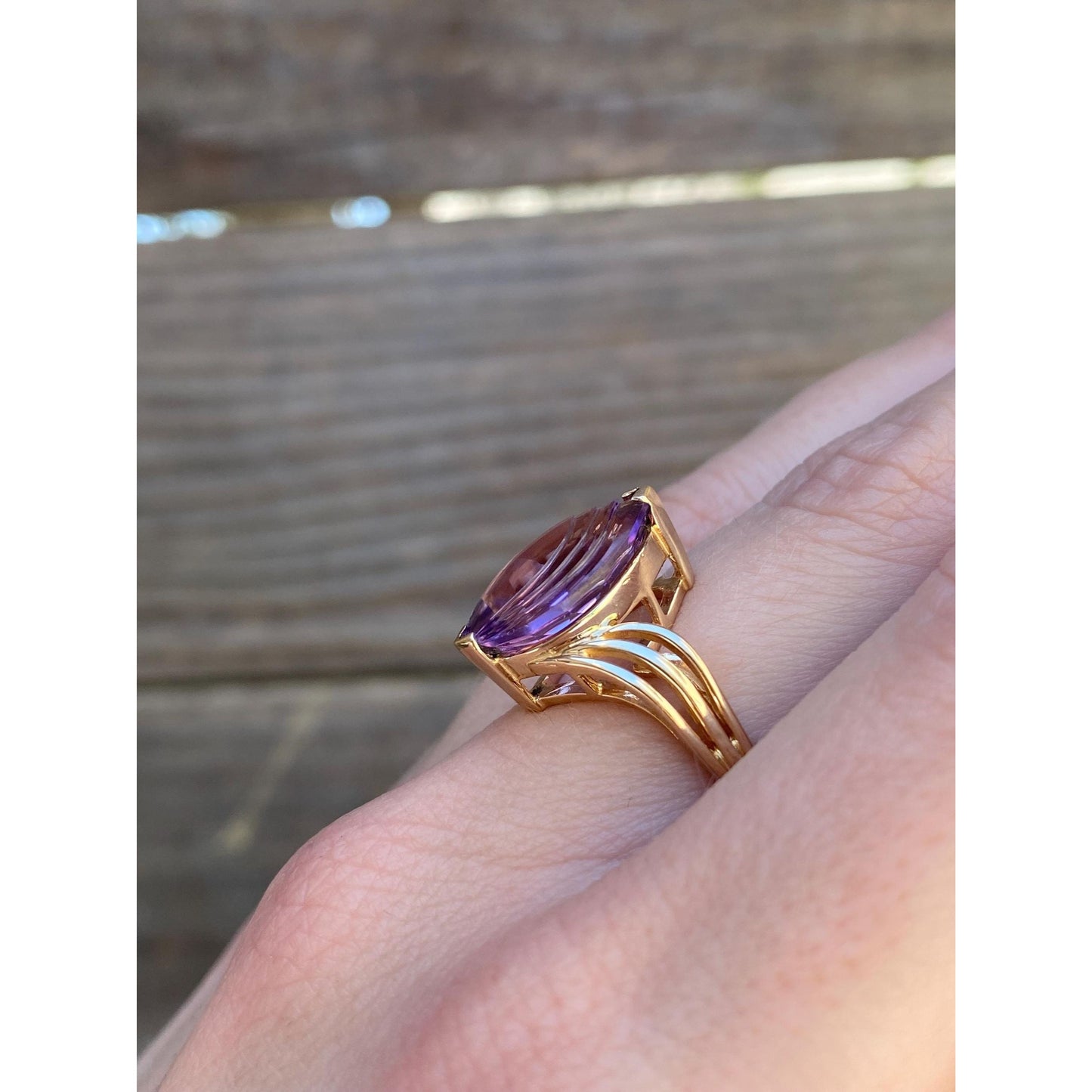 Vintage Solid 14k Yellow Gold Amethyst Twist Ring - Size 5.5