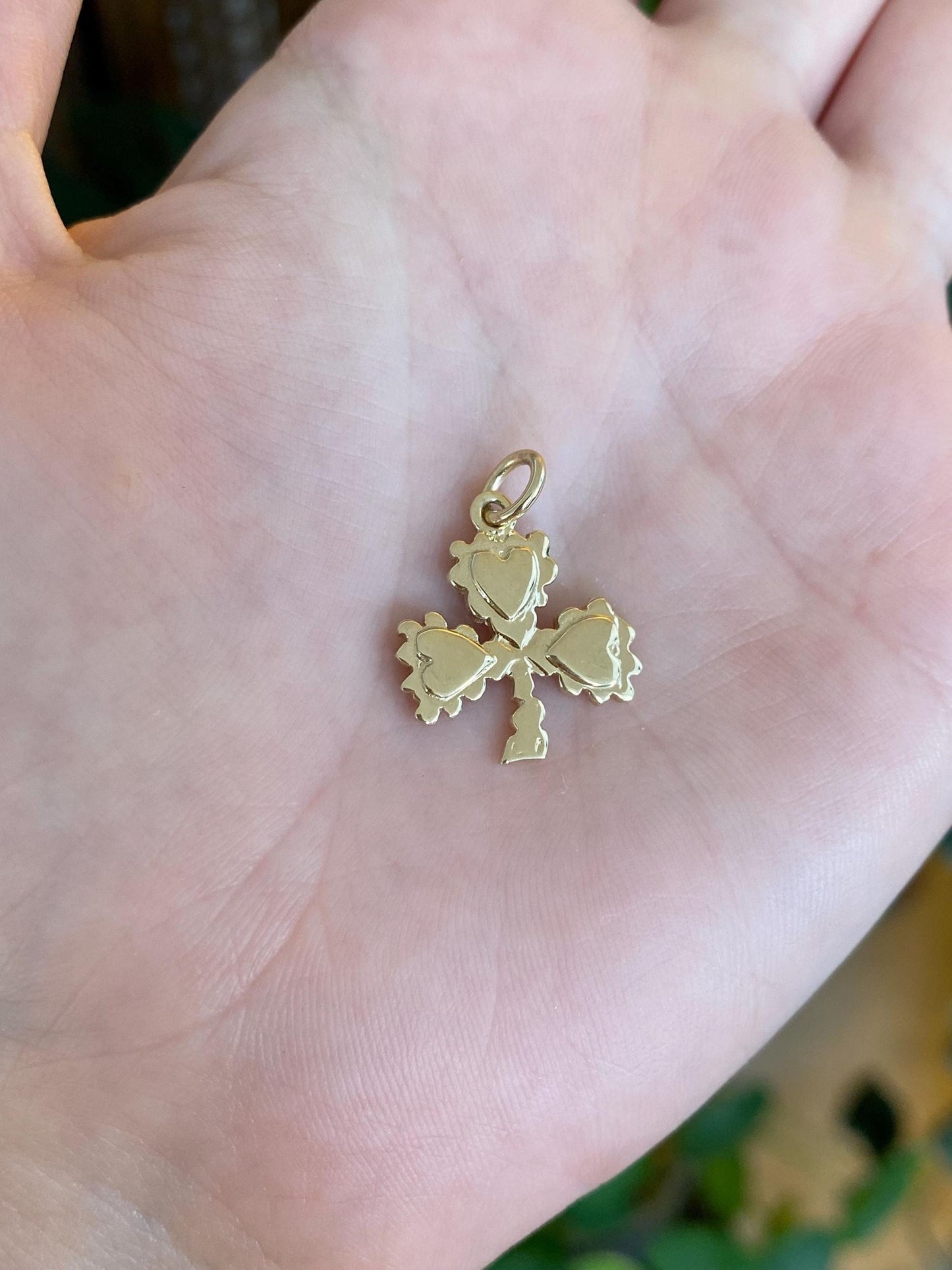 Vintage Solid 9k Yellow Gold Heart Clover Charm