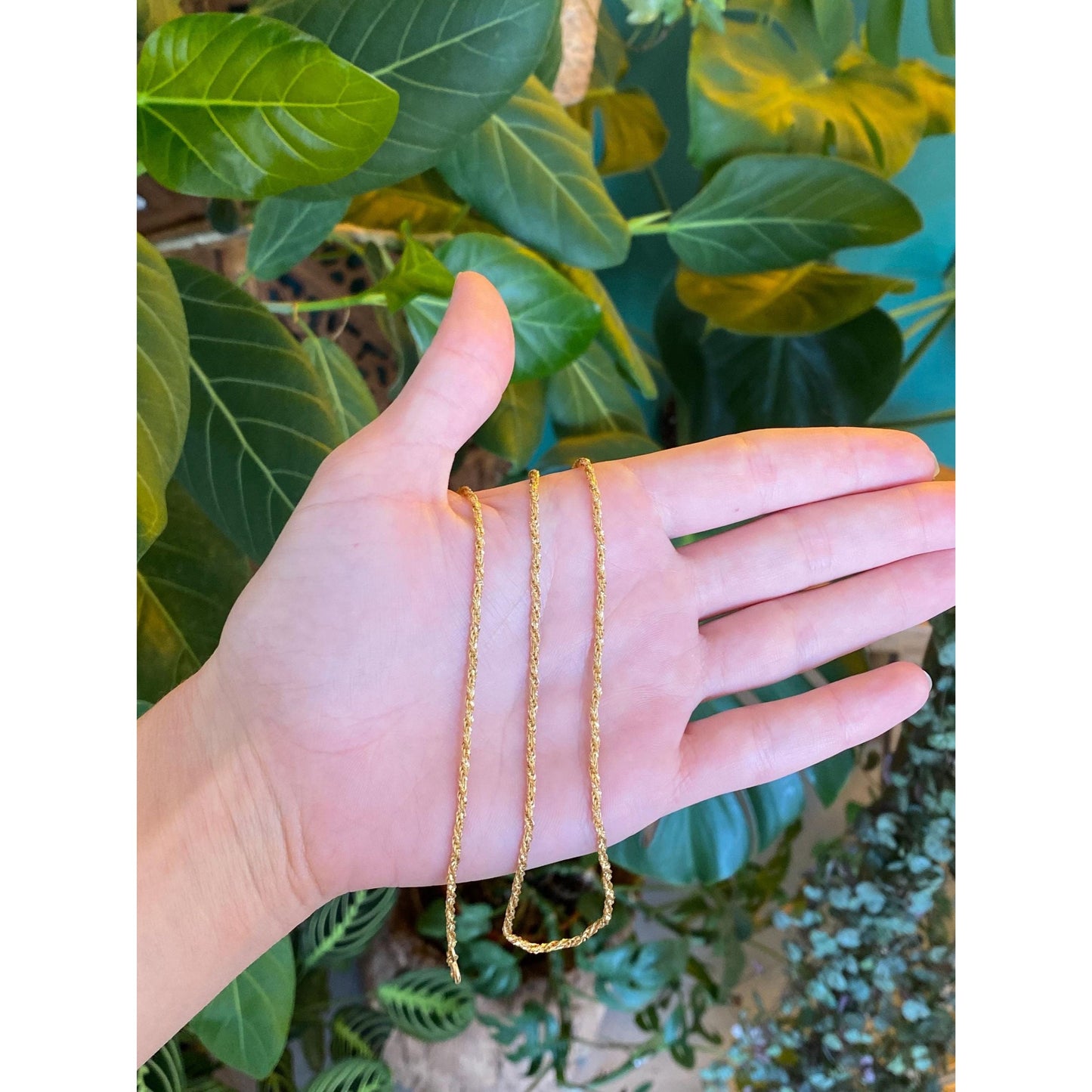 Solid 18k Yellow Gold Twist Chain Necklace - 23.25 inches