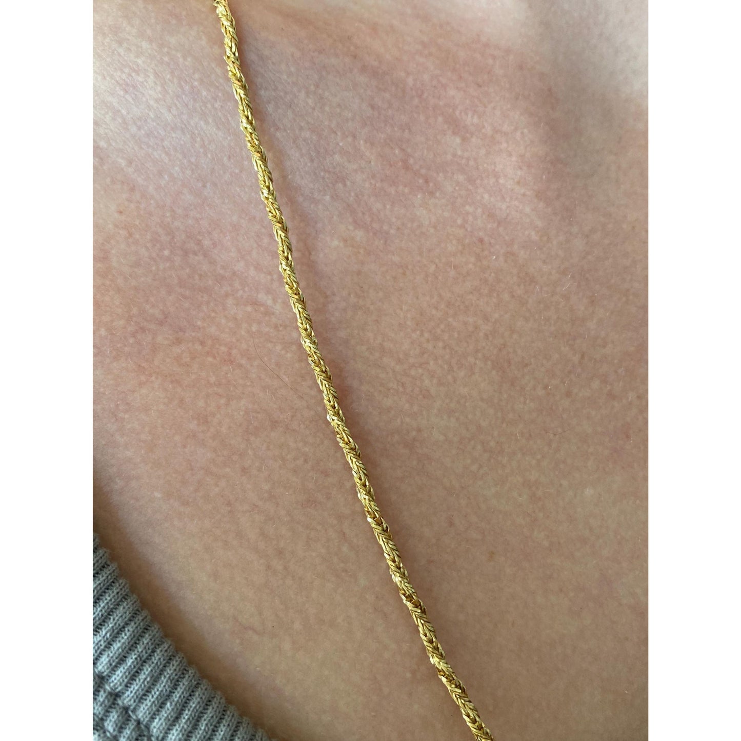 Solid 18k Yellow Gold Twist Chain Necklace - 23.25 inches