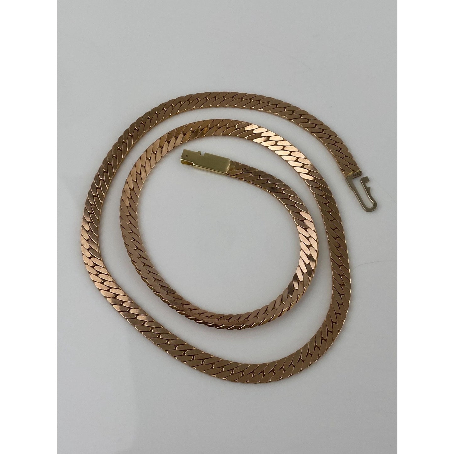 Vintage Solid 14k Rosey Gold Herringbone Chain Necklace - 18 inches