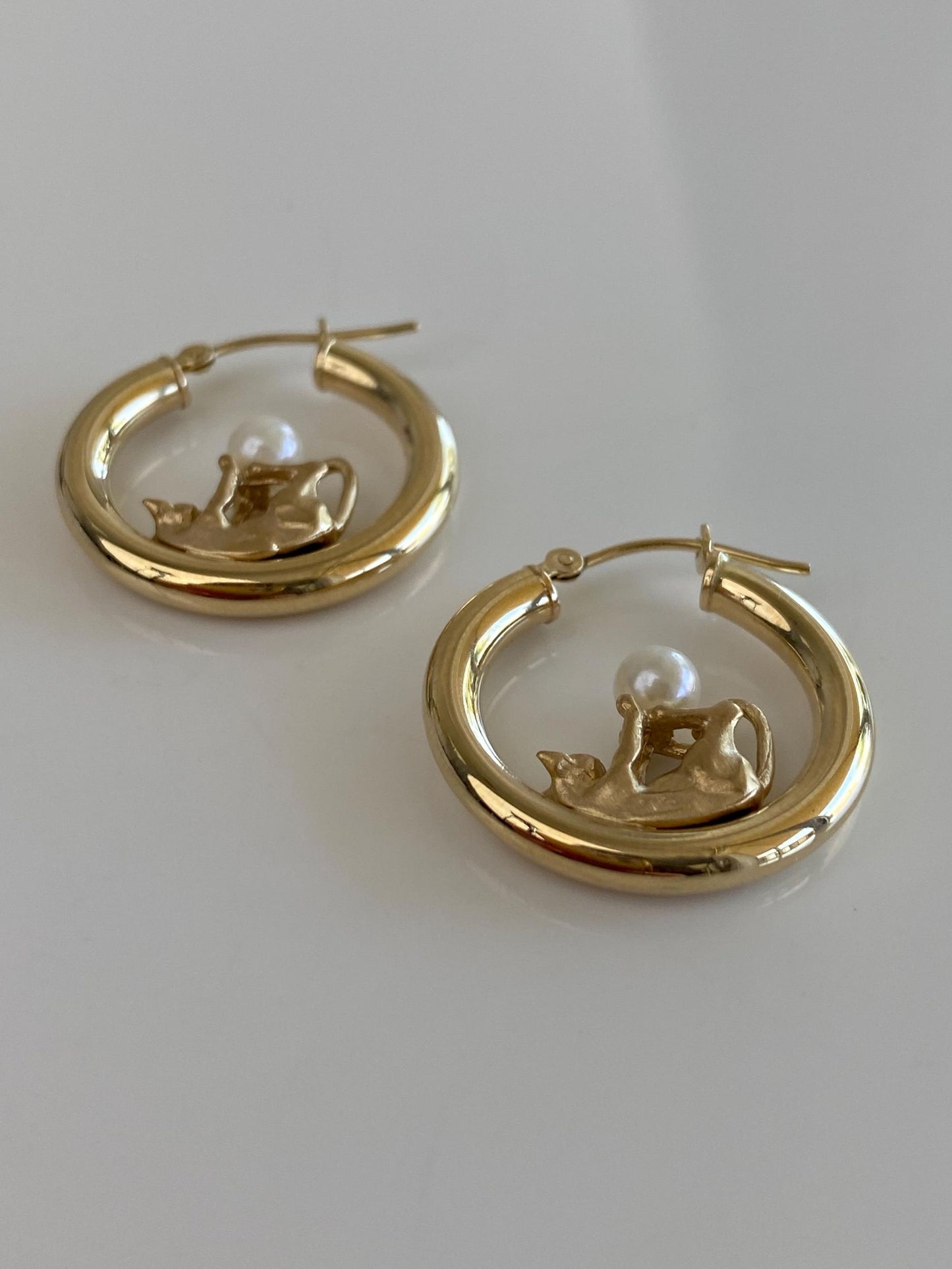 Vintage 14k Yellow Gold Pearl Kitten Playing Hoop Earrings