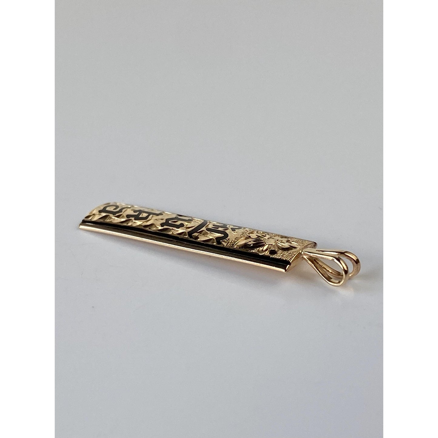 Solid 14k Yellow Gold Old English 'Luka' Floral Charm