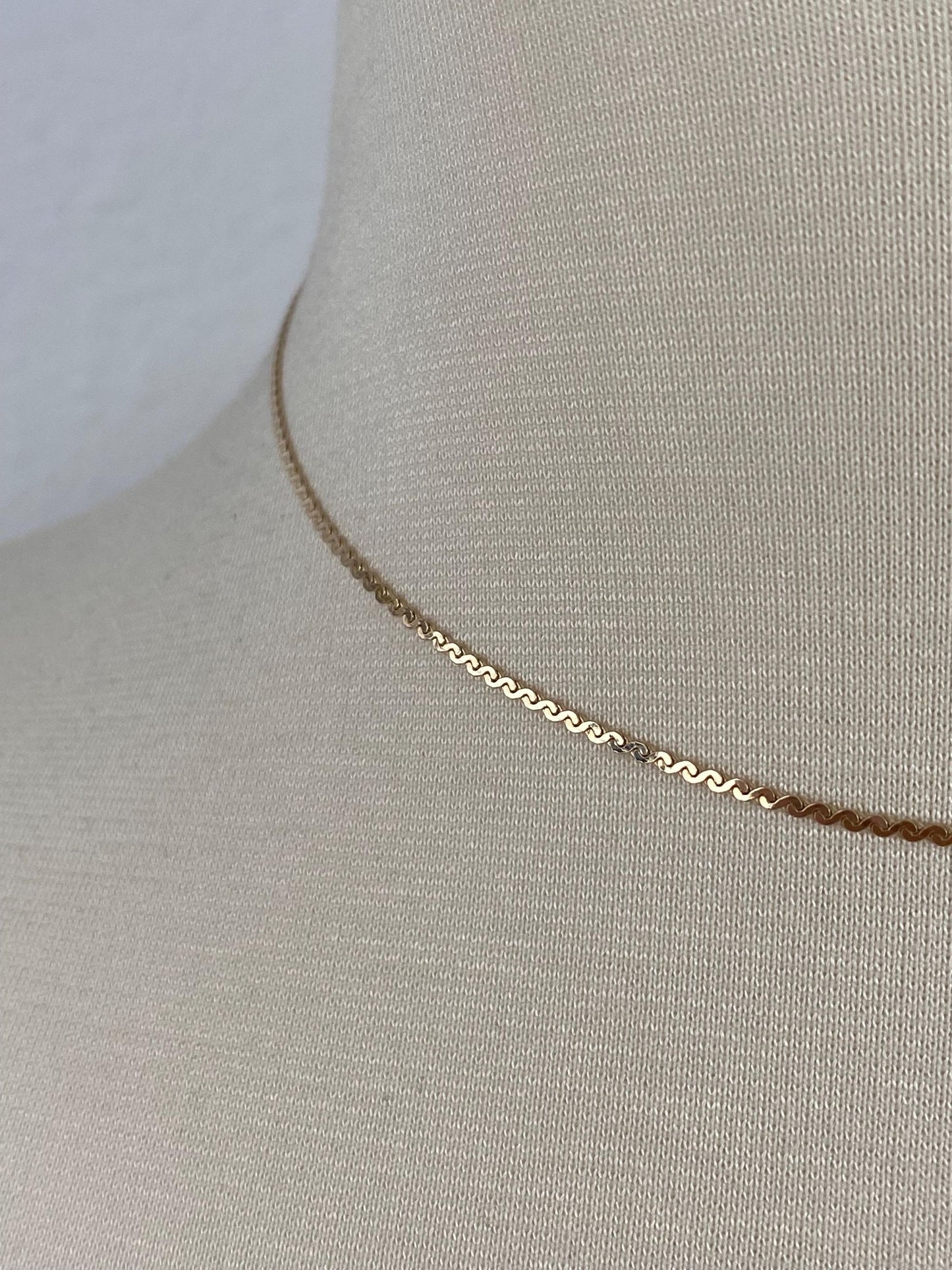 Vintage Solid 14k Yellow Gold Serpentine Chain Necklace - 15.25 inches