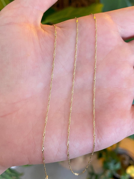 Vintage Solid 14k Yellow Gold Long Dainty Twist Chain Necklace - 28.75 inches