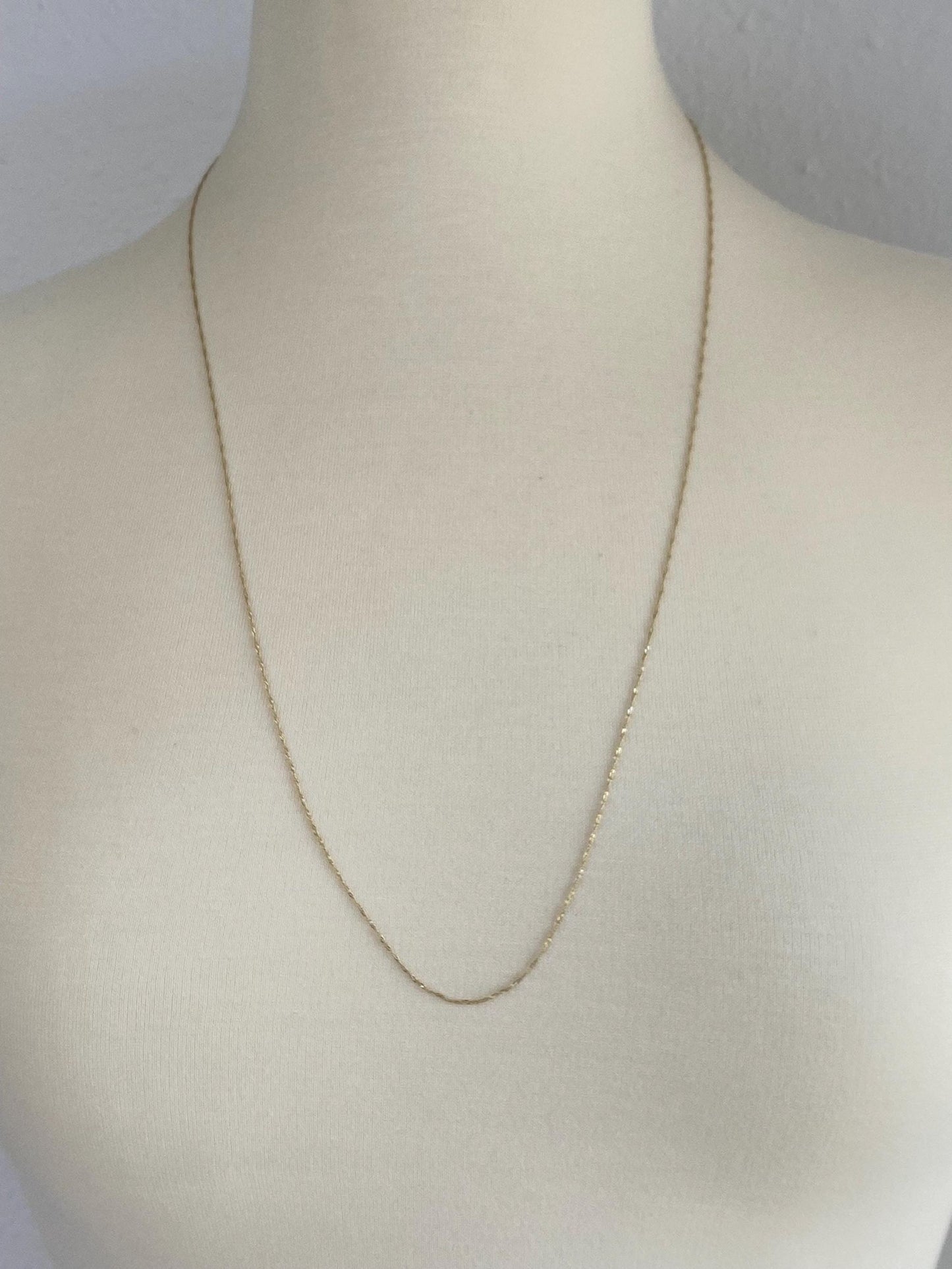 Vintage Solid 14k Yellow Gold Long Dainty Twist Chain Necklace - 28.75 inches