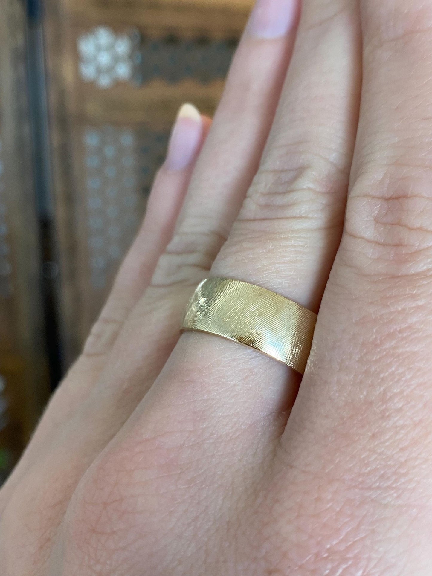 Vintage Solid 14k Yellow Gold Crosshatch Ring Band - Size 8.5