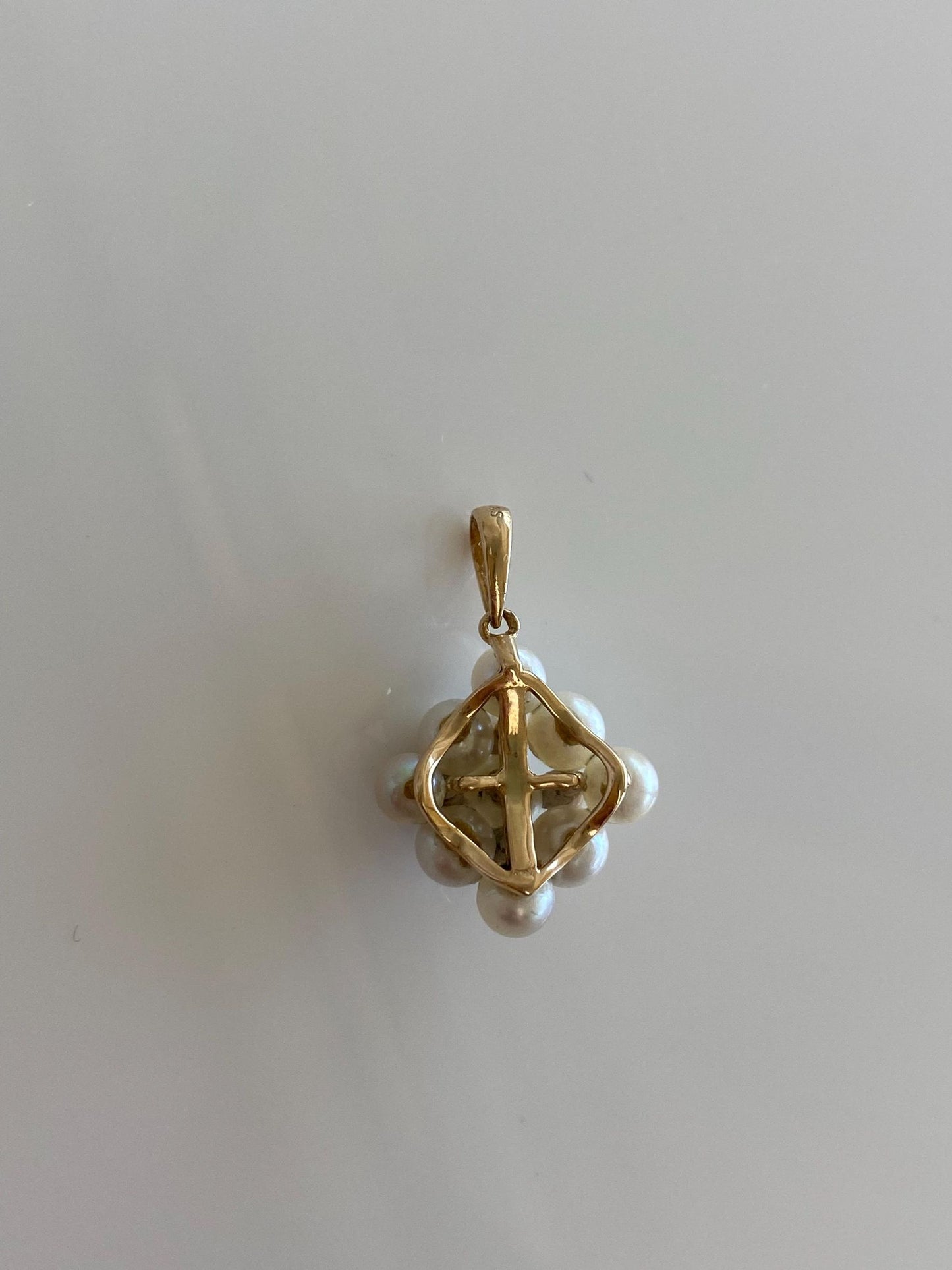 Vintage Solid 14k Yellow Gold Blue Spinel Pearls Charm