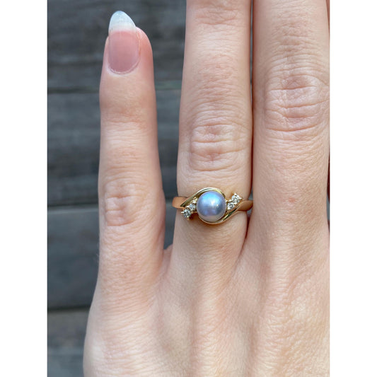 Vintage Solid 14k Yellow Gold Blue Pearl Diamond Ring - Size 4