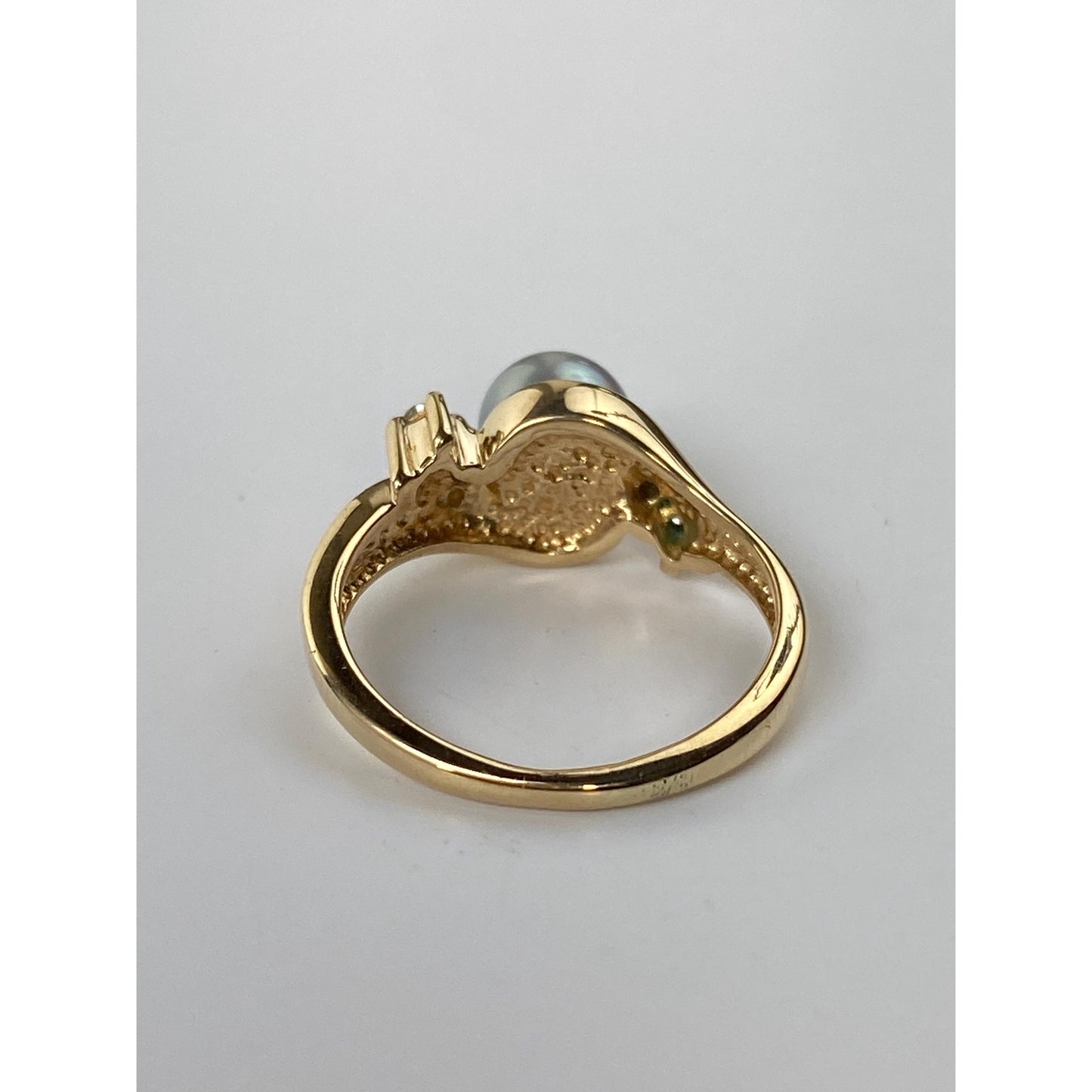 Vintage Solid 14k Yellow Gold Blue Pearl Diamond Ring - Size 4