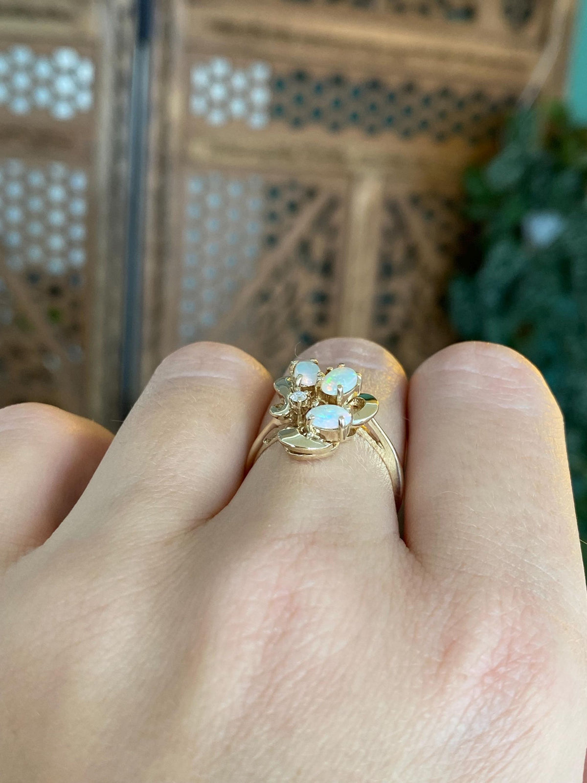 Vintage Solid 10k Yellow Gold Diamond Opals Ring - Size 6.25