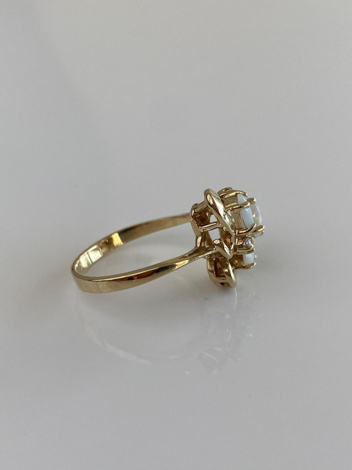 Vintage Solid 10k Yellow Gold Diamond Opals Ring - Size 6.25