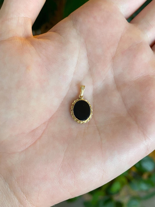 Vintage Solid 14k Yellow Gold Black Onyx Charm