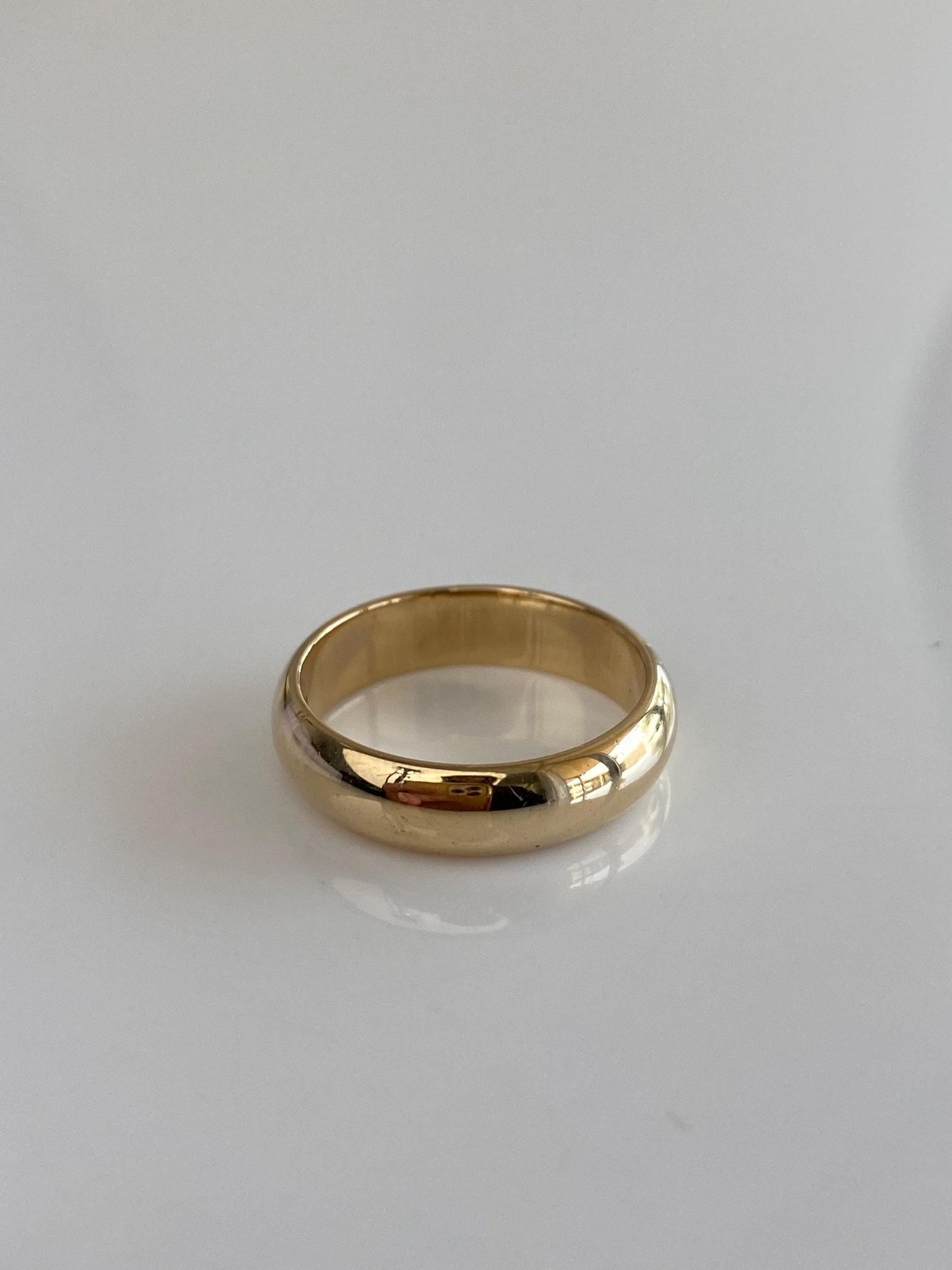 Vintage Solid 14k Yellow Gold Ring Band - Size 7