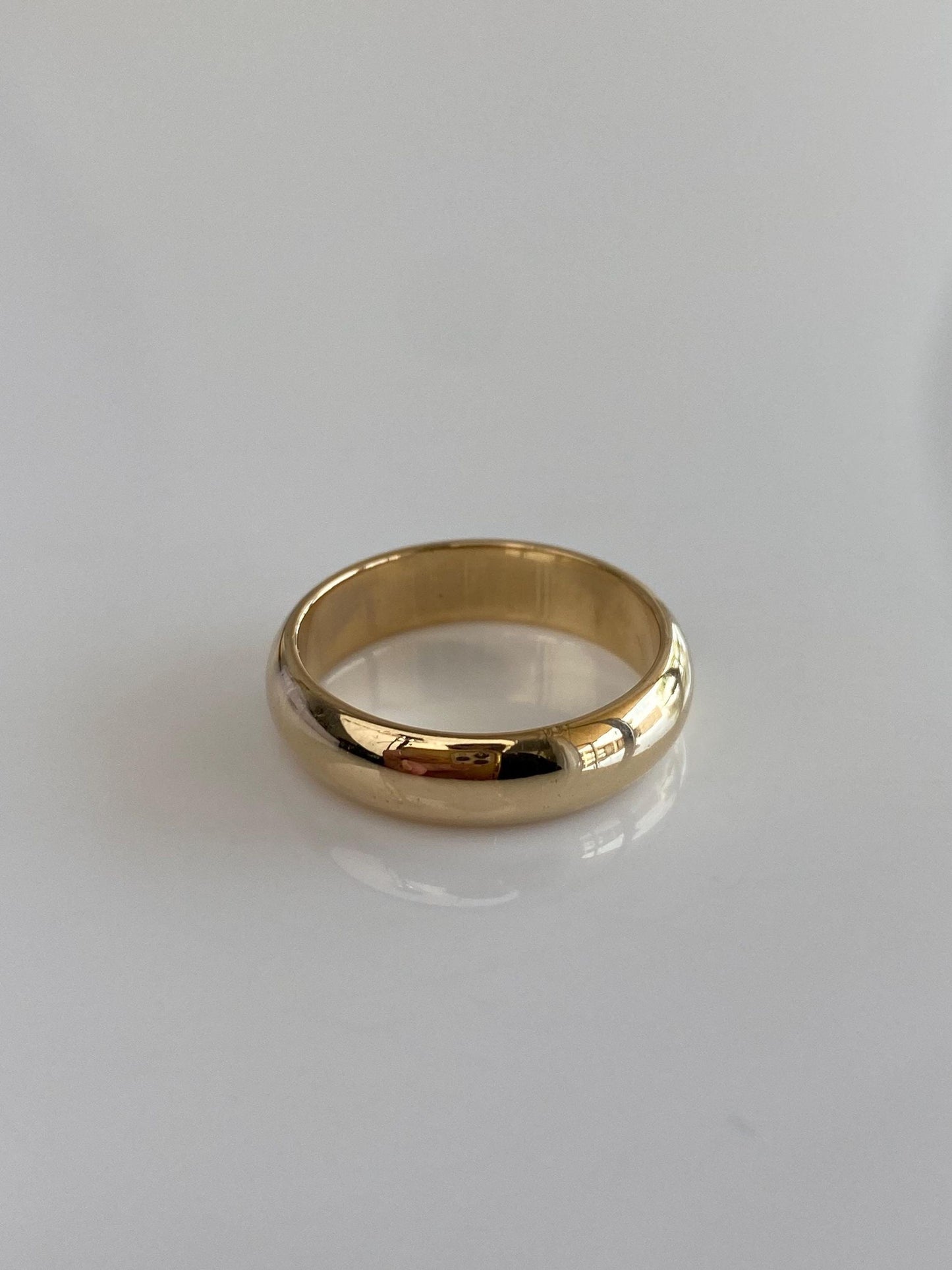 Vintage Solid 14k Yellow Gold Ring Band - Size 7