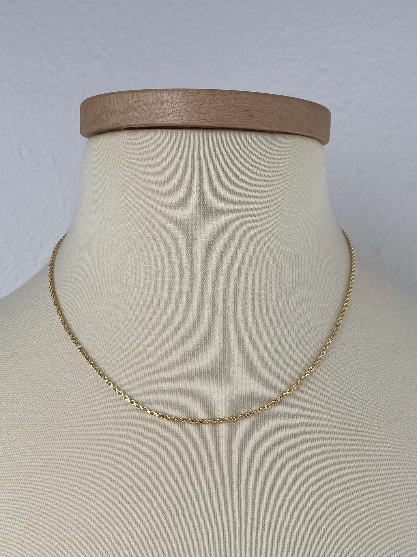 Vintage Solid 14k Yellow Gold Slim Rope Chain Necklace - 18 inches