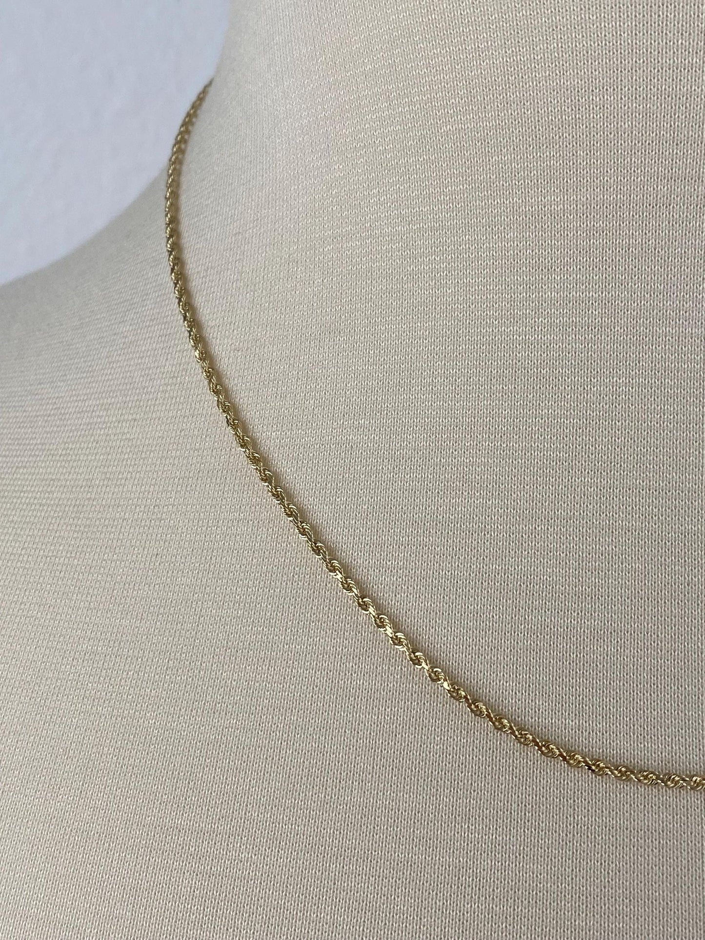 Vintage Solid 14k Yellow Gold Slim Rope Chain Necklace - 18 inches