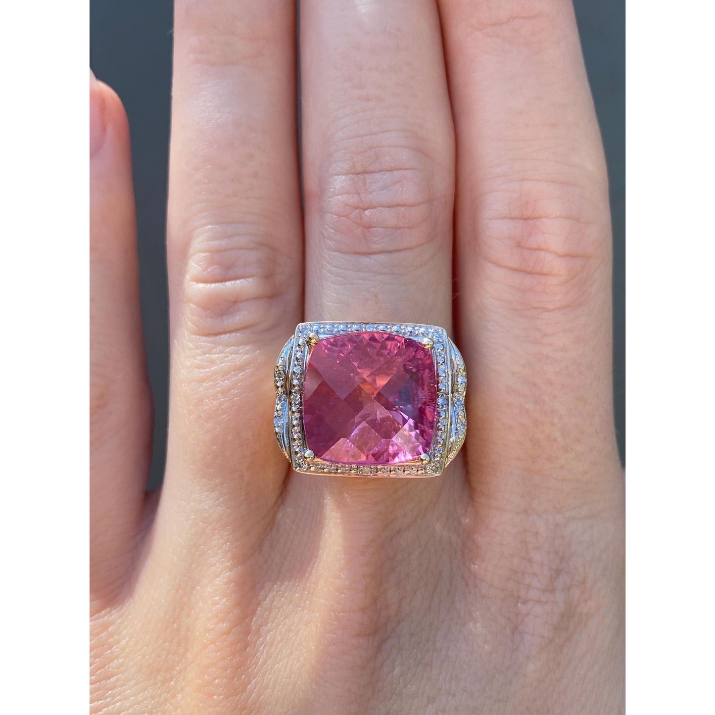 Solid 14k Yellow Gold Diamond Halo Pink Spinel Ring - Size 7