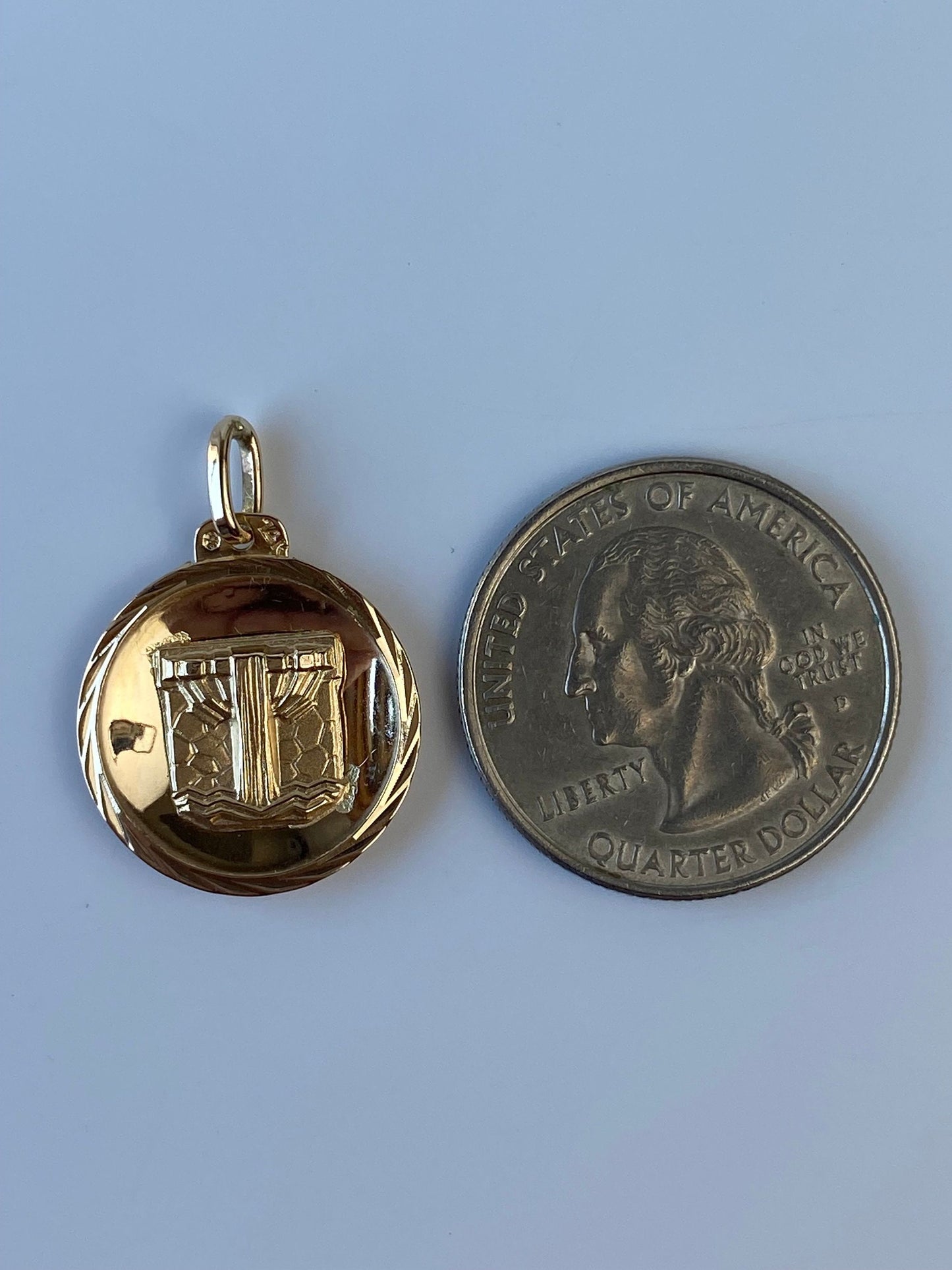 Vintage Solid 14k Yellow Gold Large Aquarius Zodiac Charm