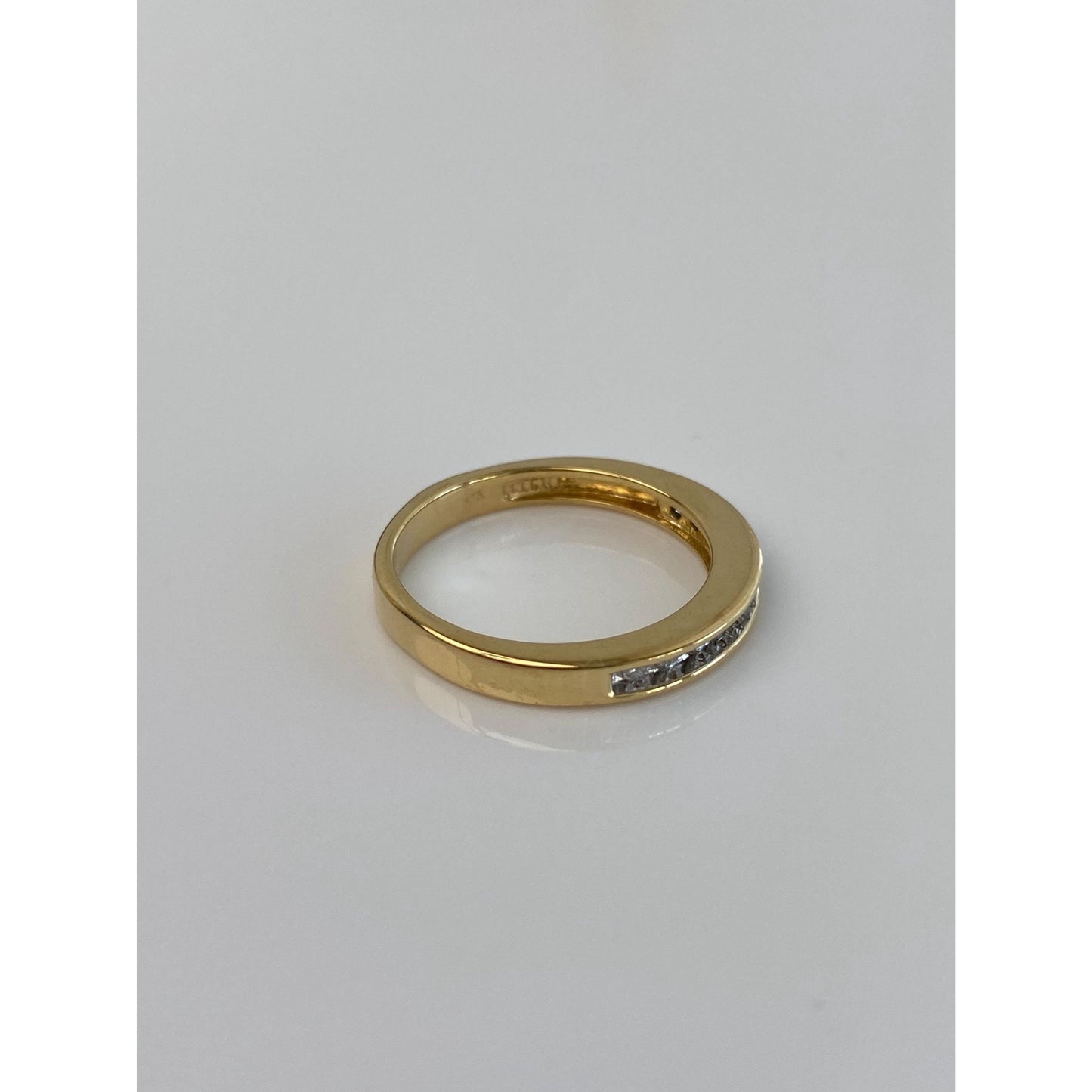 Vintage Solid 18k Yellow Gold Diamond Ring Band - Size 6.75