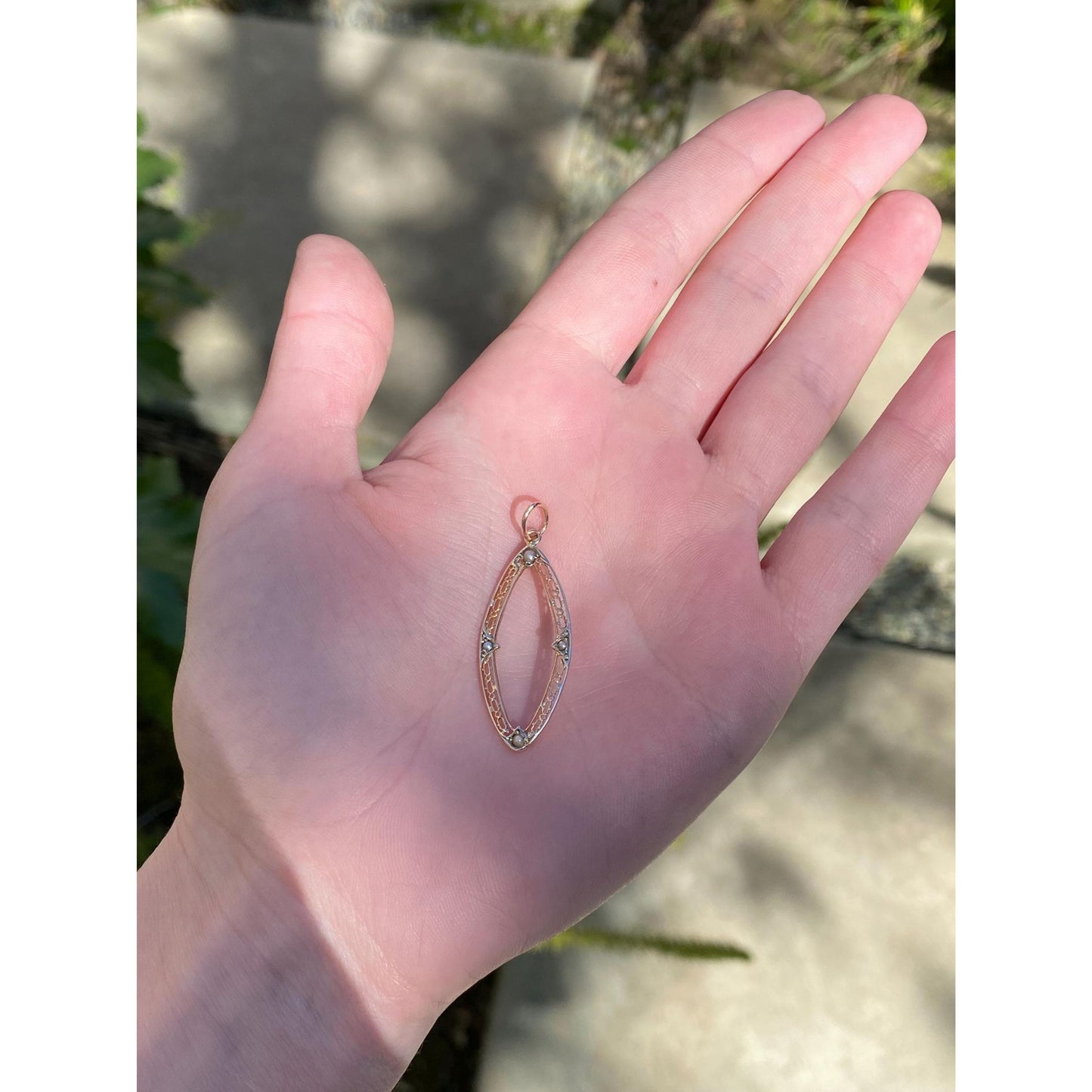 Vintage Solid 10k Yellow Gold Seed Pearl Oval Charm