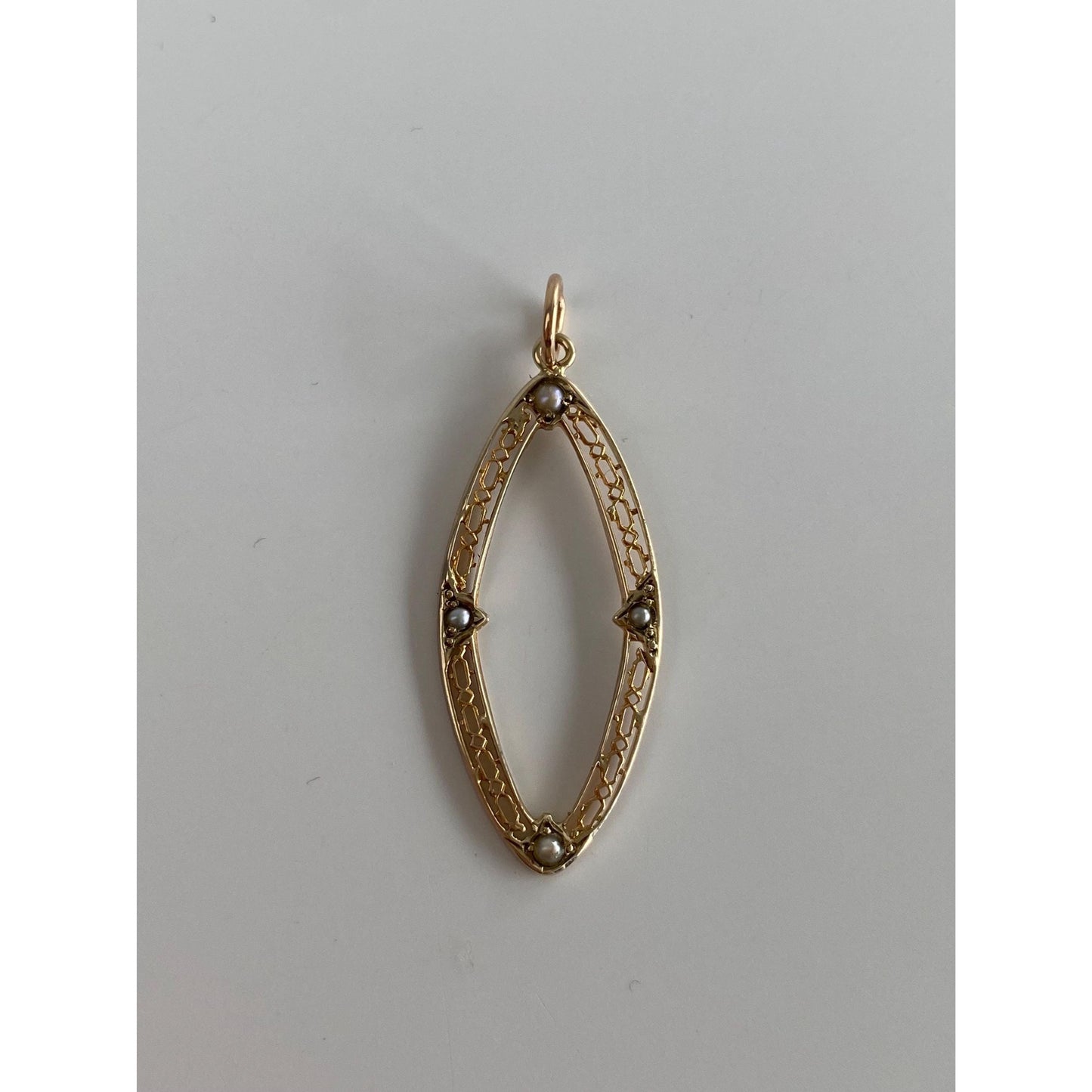 Vintage Solid 10k Yellow Gold Seed Pearl Oval Charm