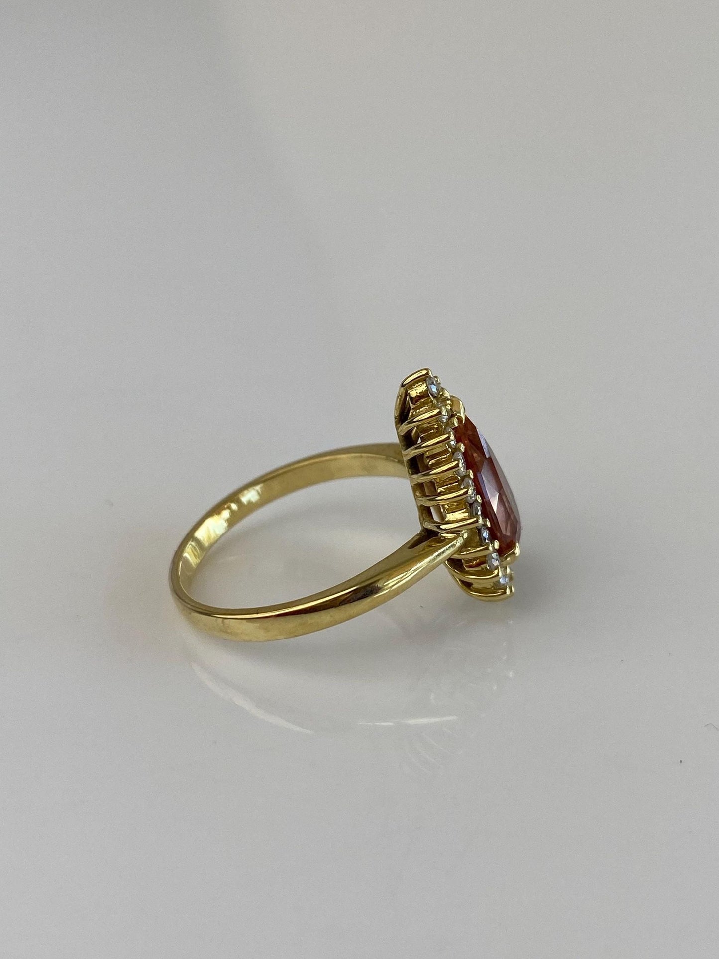 Vintage Solid 18k Yellow Gold Peach Topaz Diamond Halo Teardrop Ring - Size 7