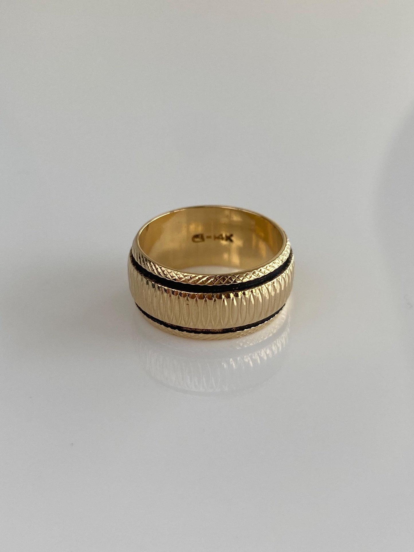 Vintage Solid 14k Yellow Gold Black Enamel Designed Wide Ring Band - Size 6.25