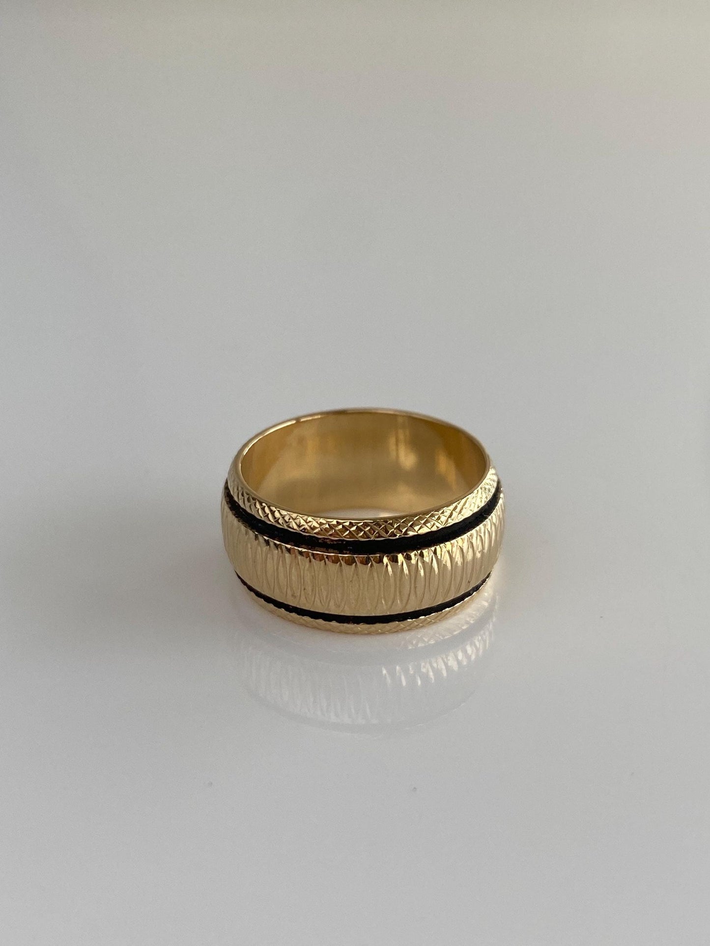 Vintage Solid 14k Yellow Gold Black Enamel Designed Wide Ring Band - Size 6.25