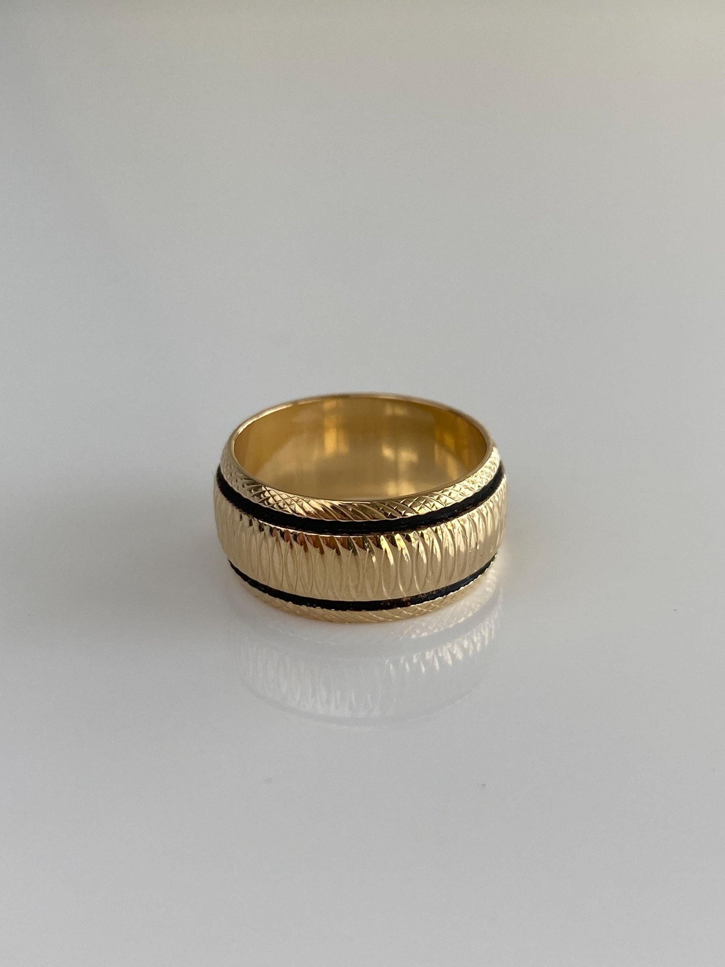 Vintage Solid 14k Yellow Gold Black Enamel Designed Wide Ring Band - Size 6.25