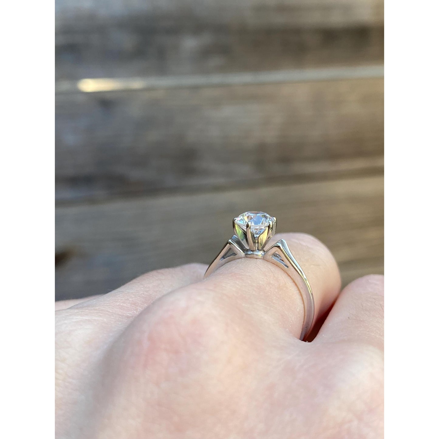 Solid 14k White Gold Cubic Zirconia Ring - Size 6