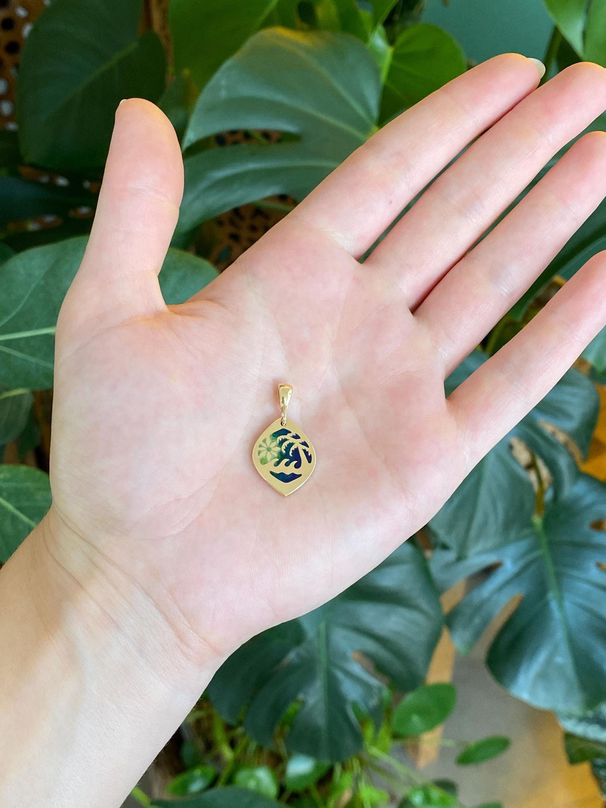 Vintage Solid 14k Yellow Gold Enamel Island Charm