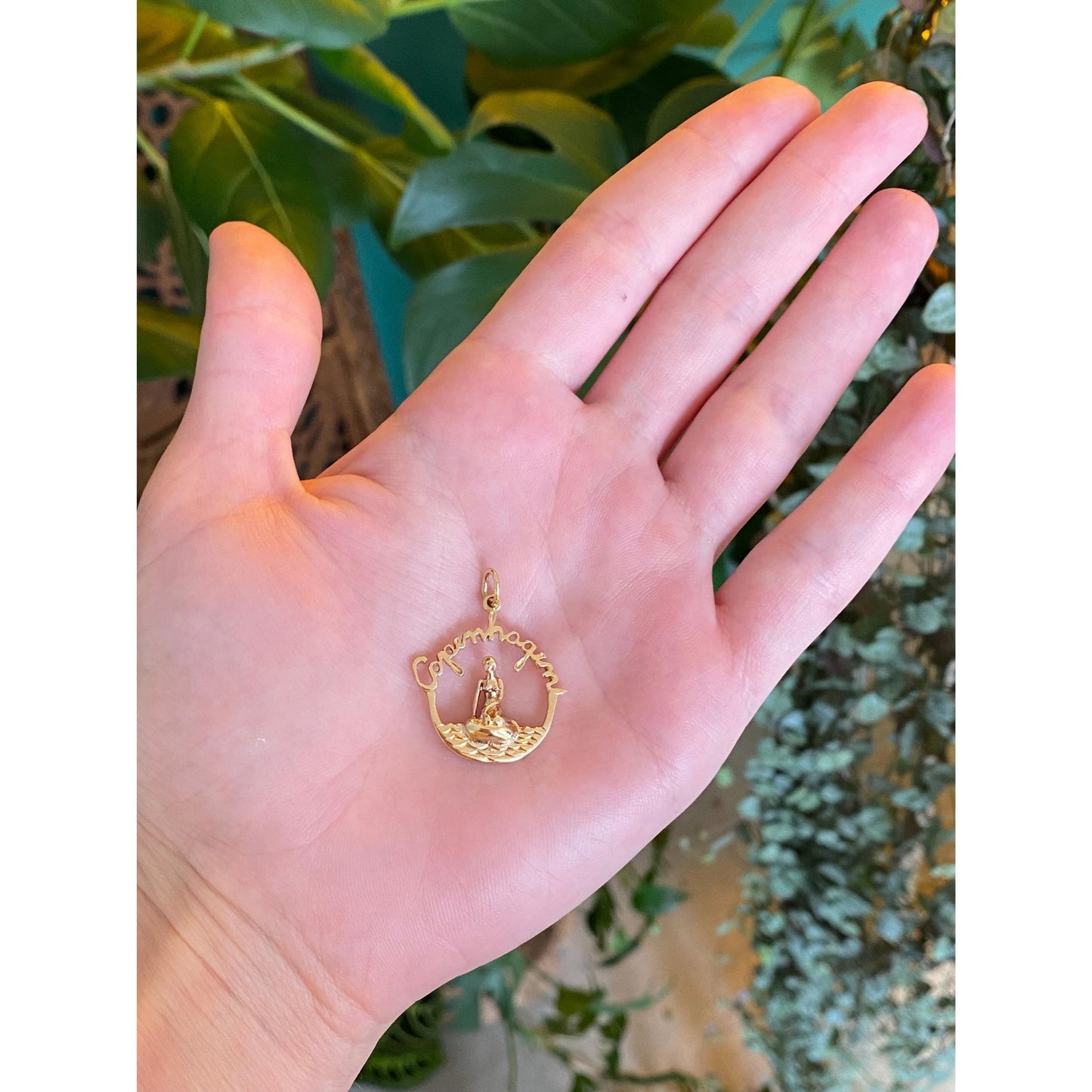 Vintage Solid 14k Yellow Gold Vacation Germany Copenhagen Charm