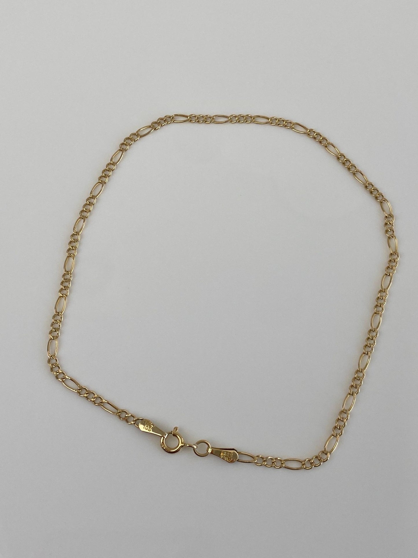 Vintage Solid 14k Yellow Gold Figaro Chain Anklet Bracelet - 10.75 inches