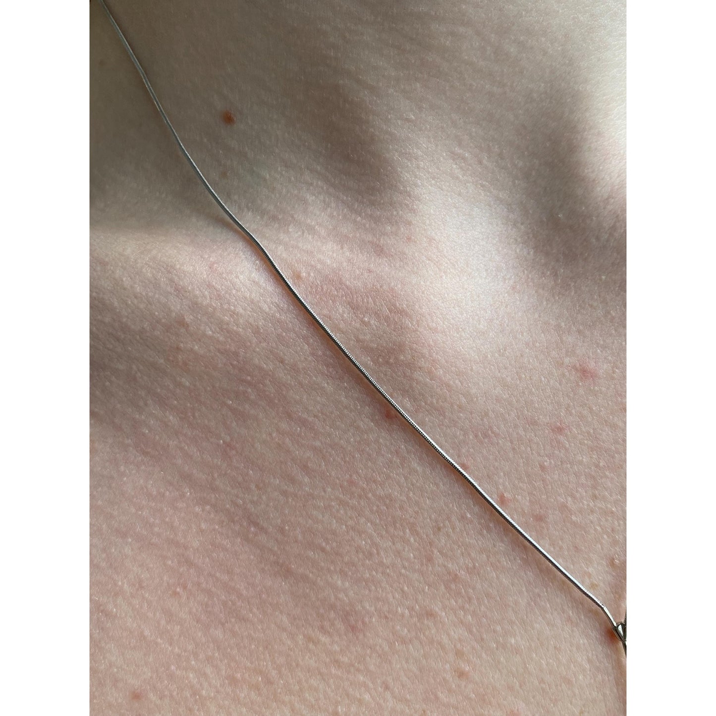 Vintage Solid 14k White Gold Topaz Snake Chain Lariat Necklace - 18.25 inches