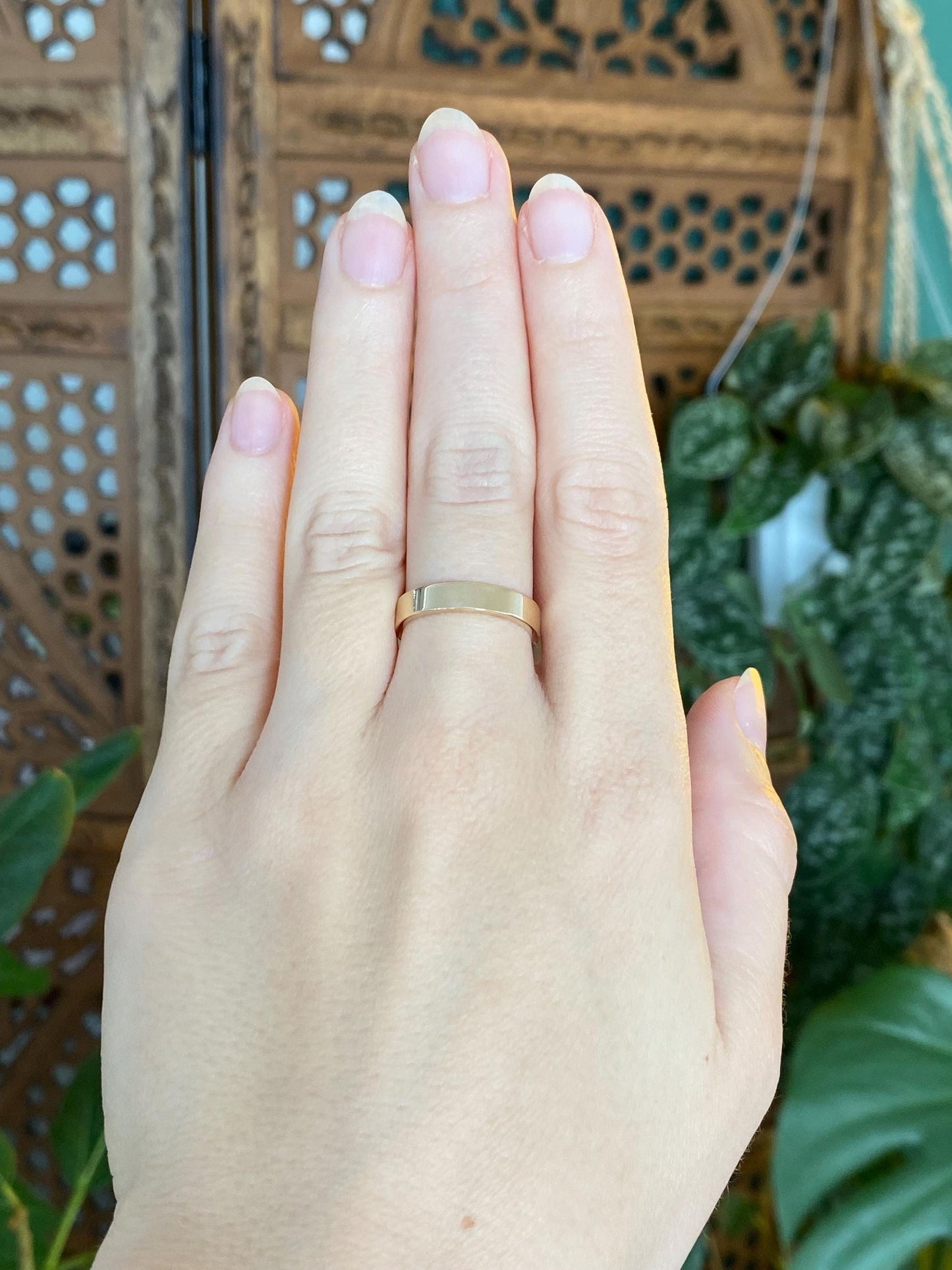 Vintage Solid 14k Yellow Gold Straight Edge Ring Band - Size 6.75